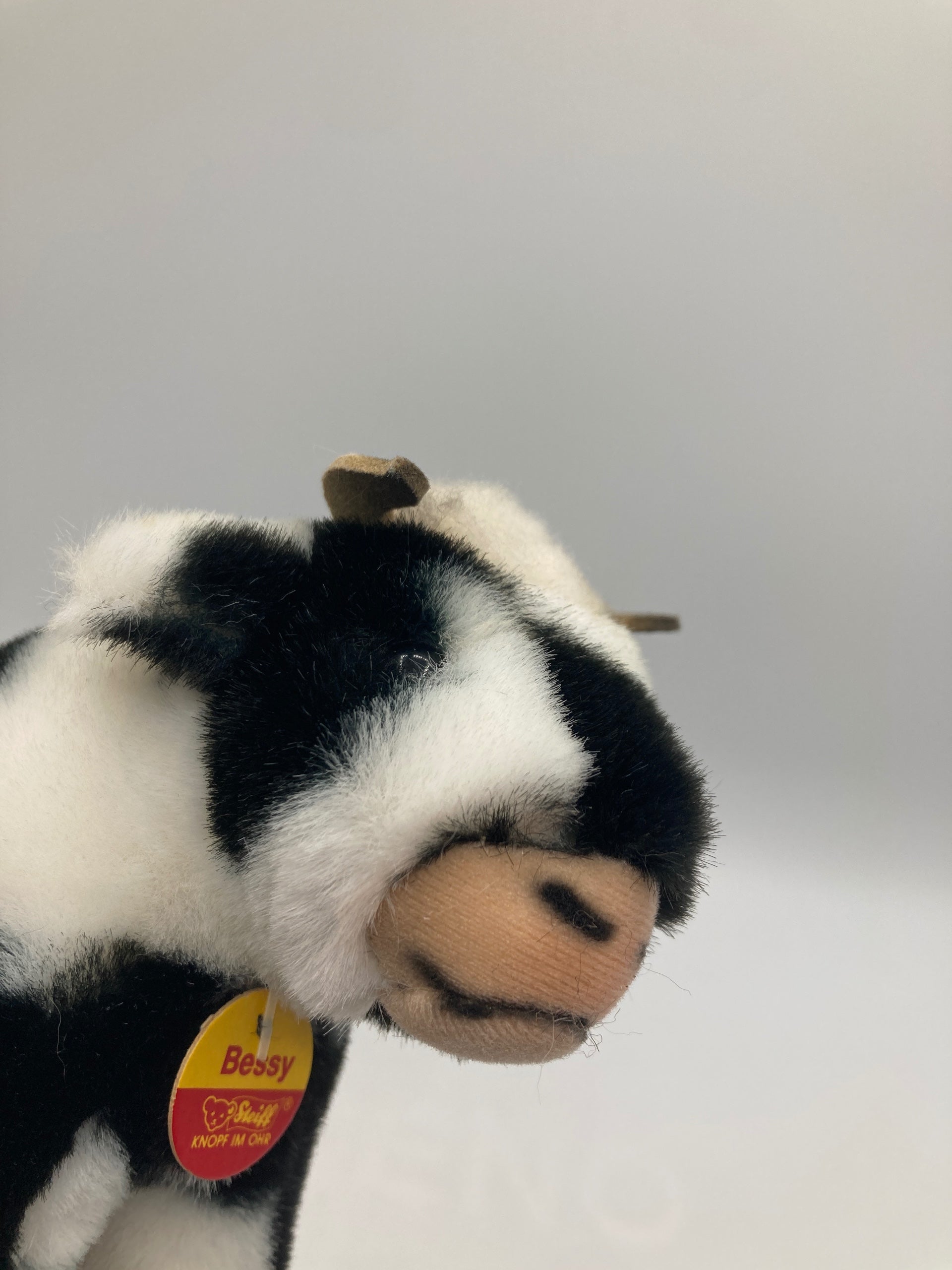 Steiff Bessy Cow With All IDs | My Site