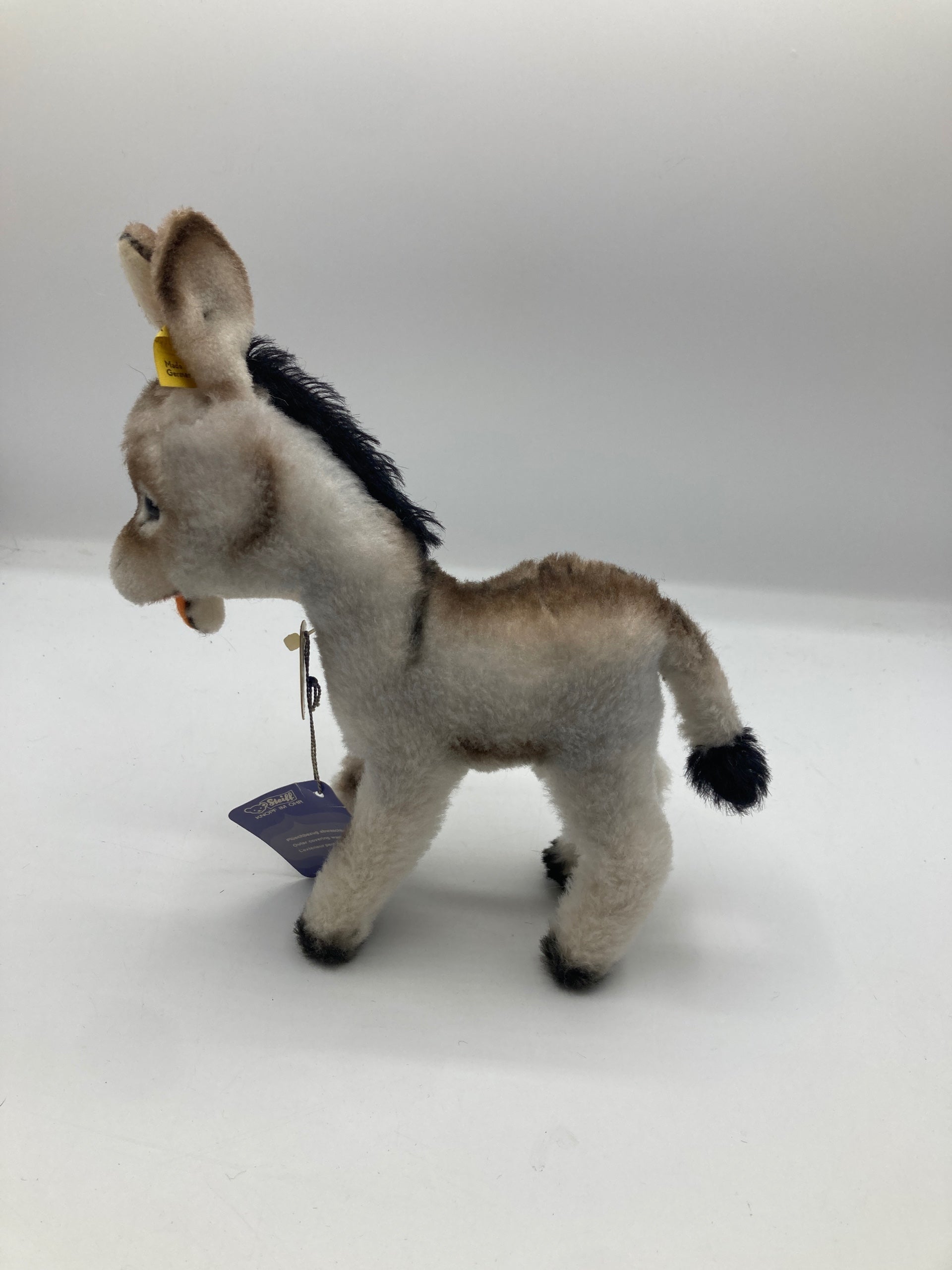 Steiff ロバのGrissy Steiff Smallest Grissy Donkey With All IDs | My Site
