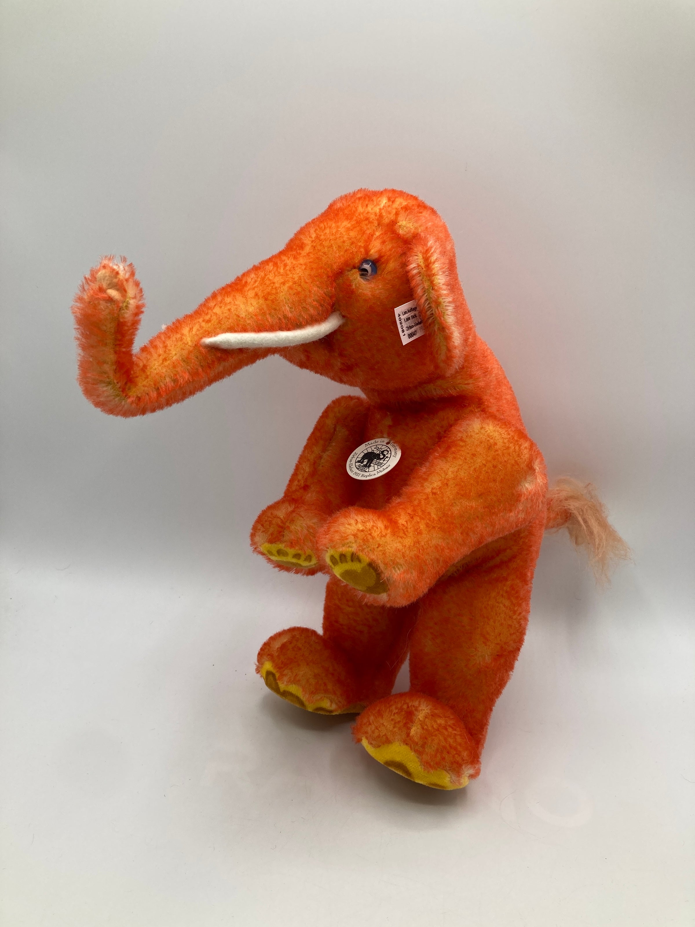 Steiff Jumbo Elephant Museum Collection 1932 Replica With All IDs
