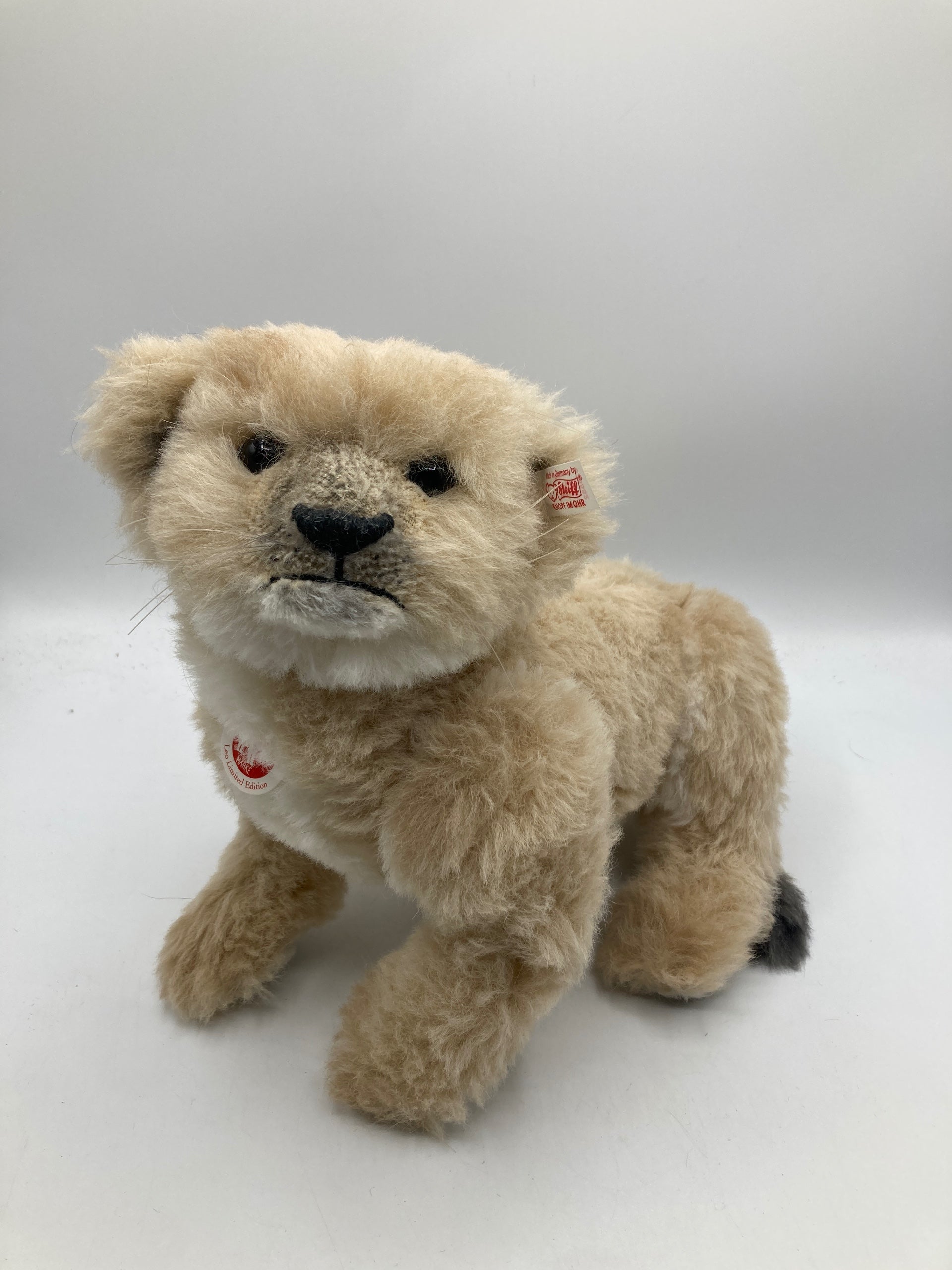 【M02-10】 Steiff シュタイフ レオ ライオン マスターピース Steiff Masterpiece Alpaca Leo Baby Lion Cub With All IDs | My Site