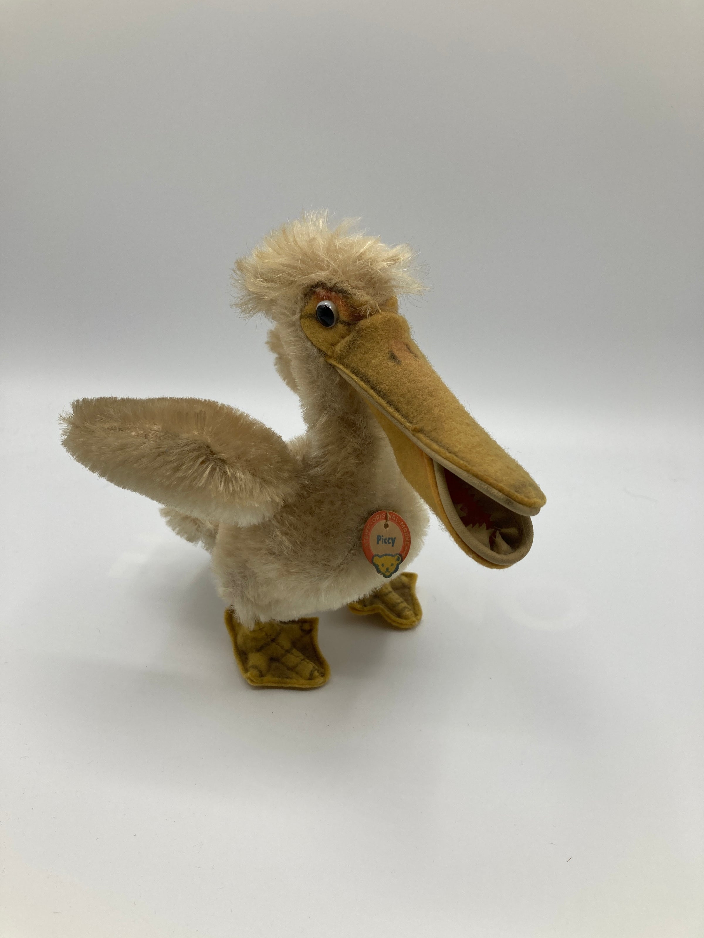 Steiff Smallest Piccy Pelican With IDs | My Site