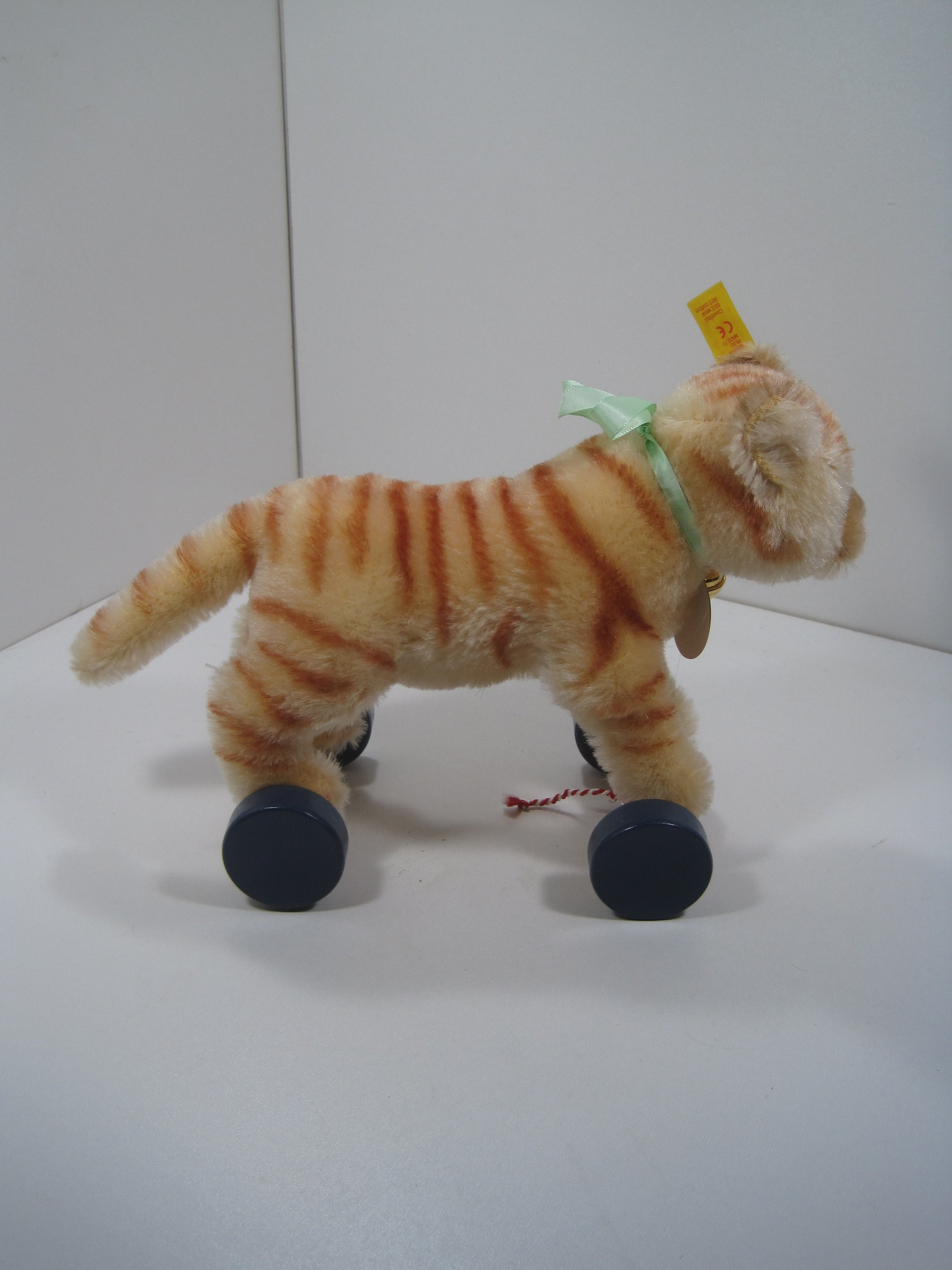 Steiff Replica Tabby Cat On Wooden Wheels Pull Toy With All IDs