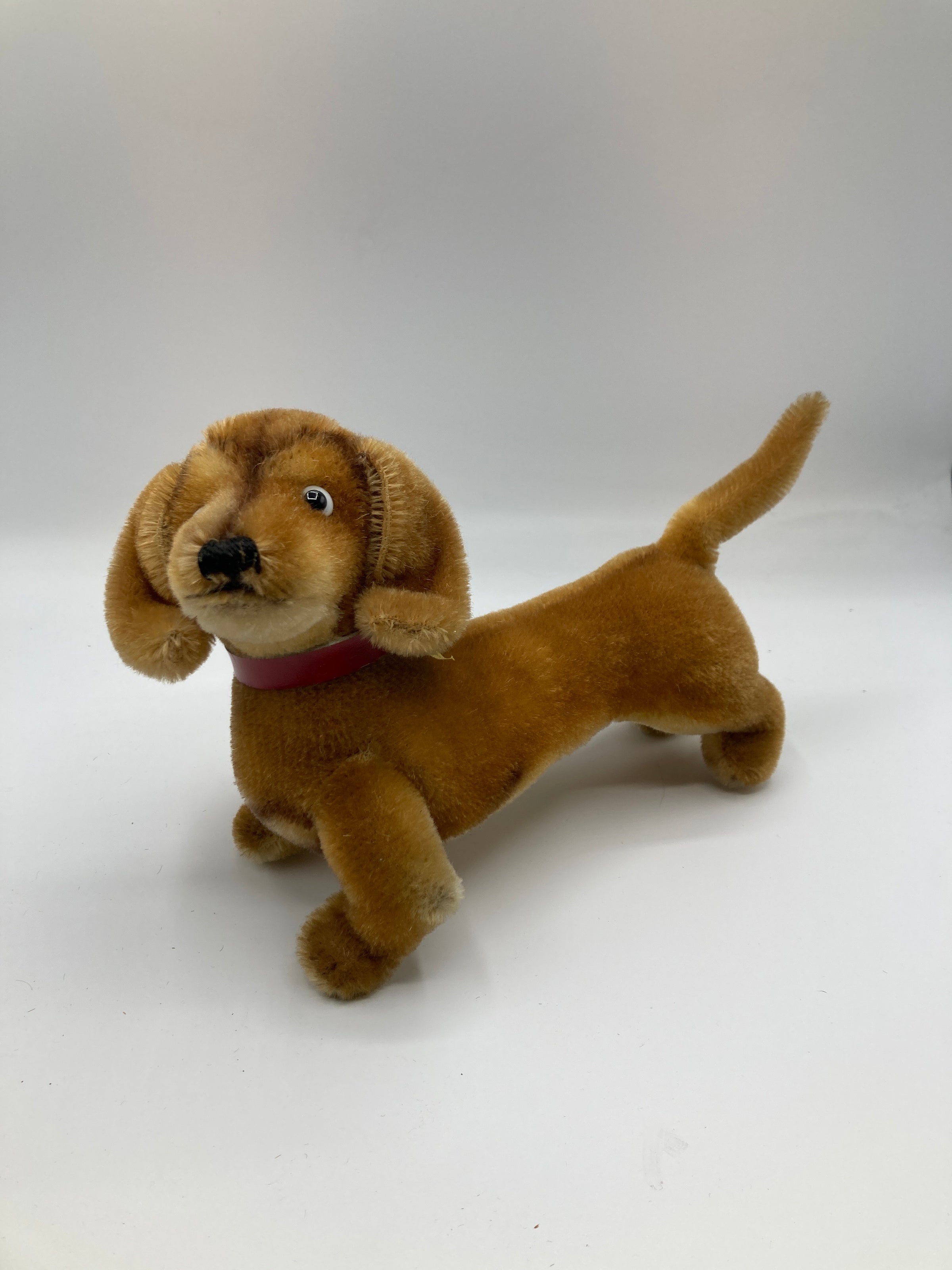 ぬいぐるみ Steiff Classic-Serie Dachshund Steiff Classic-Serie Dachshund