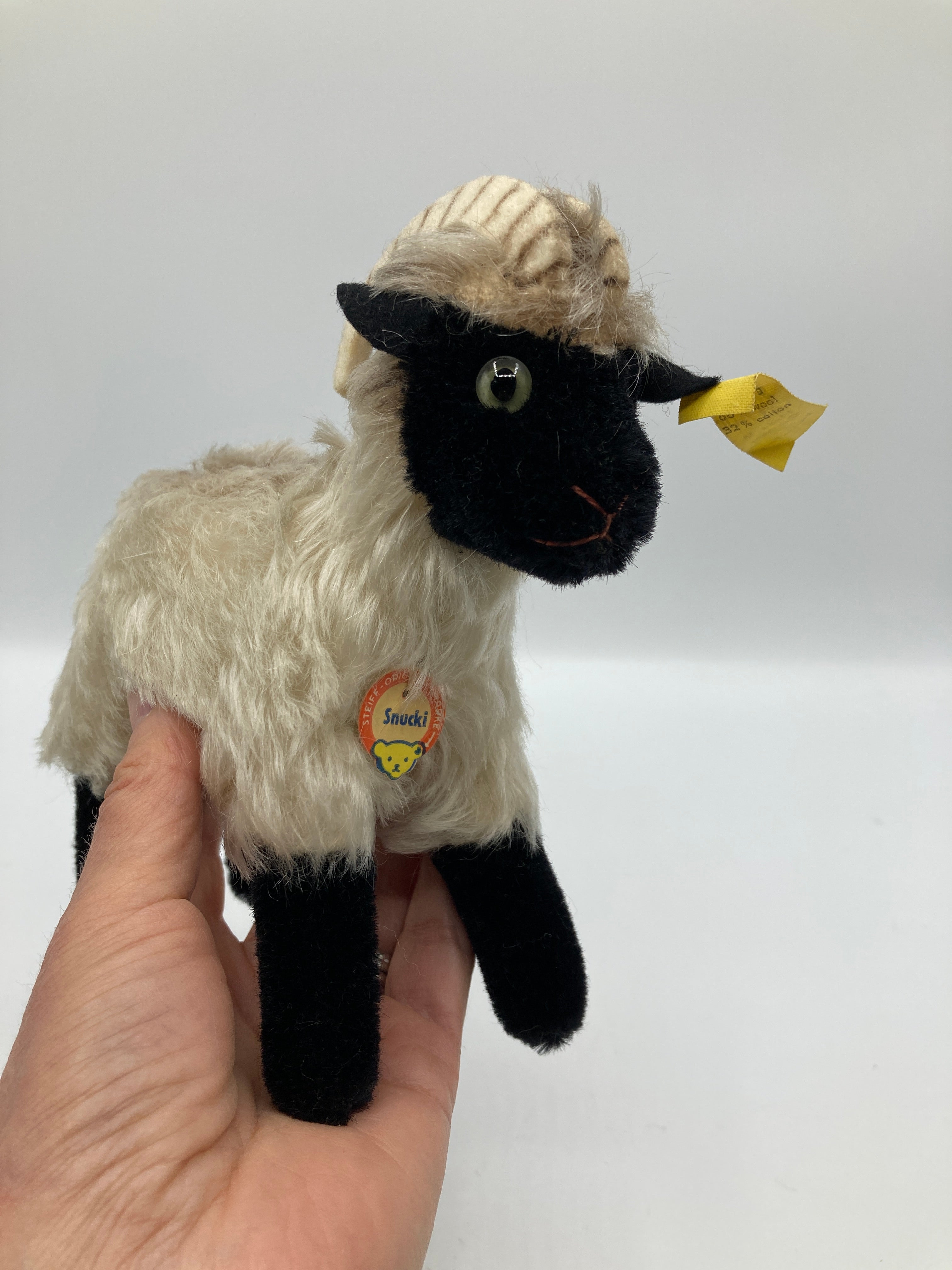 Steiff Medium Sized Snucki Mountain Sheep With All IDs | My Site