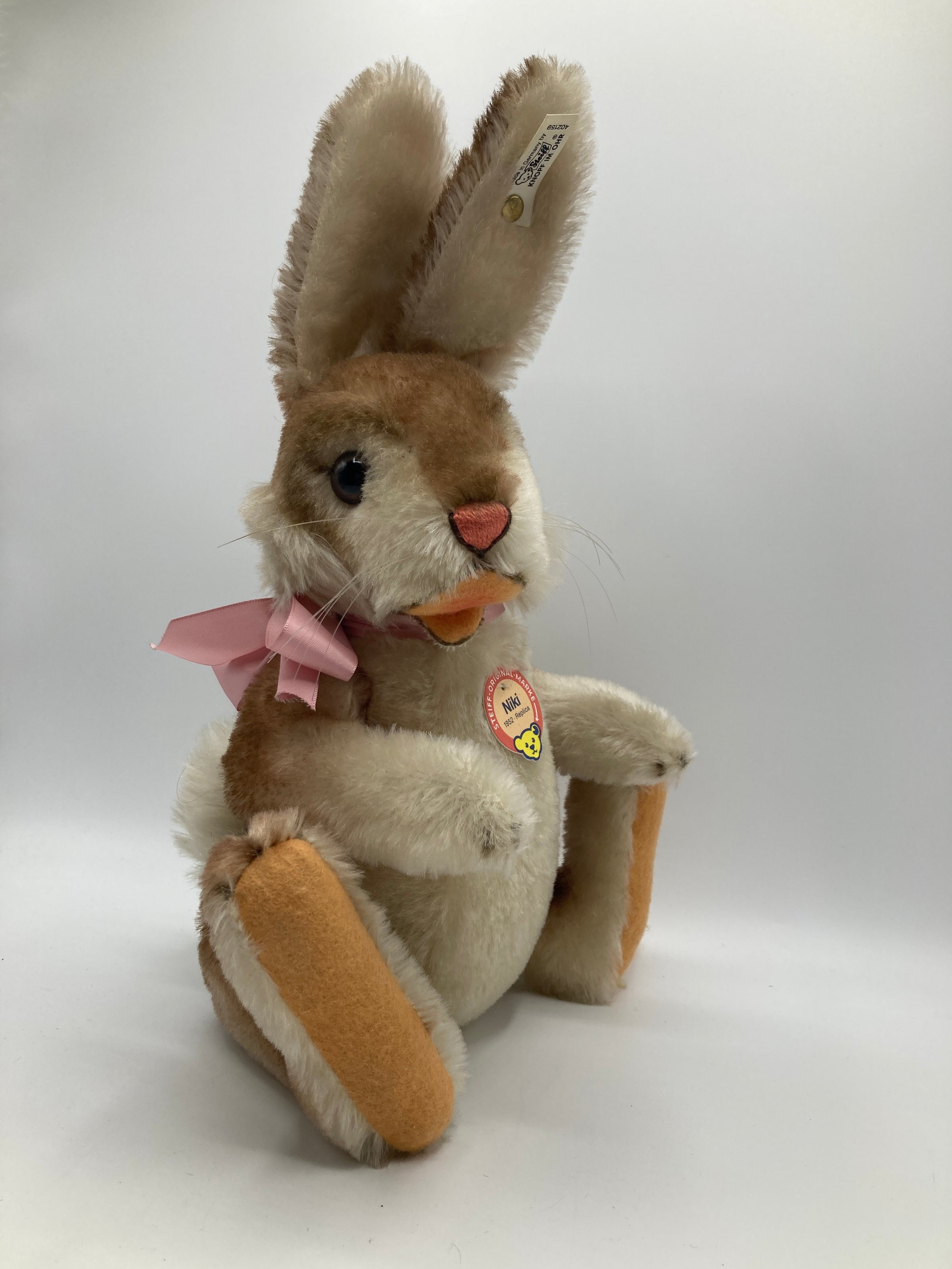 Steiff（シュタイフ）「Niki Hase（ニキ・ラビット）」大小2体セット Steiff Niki Replica 1952 Limited Edition Rabbit With All IDs | My Site