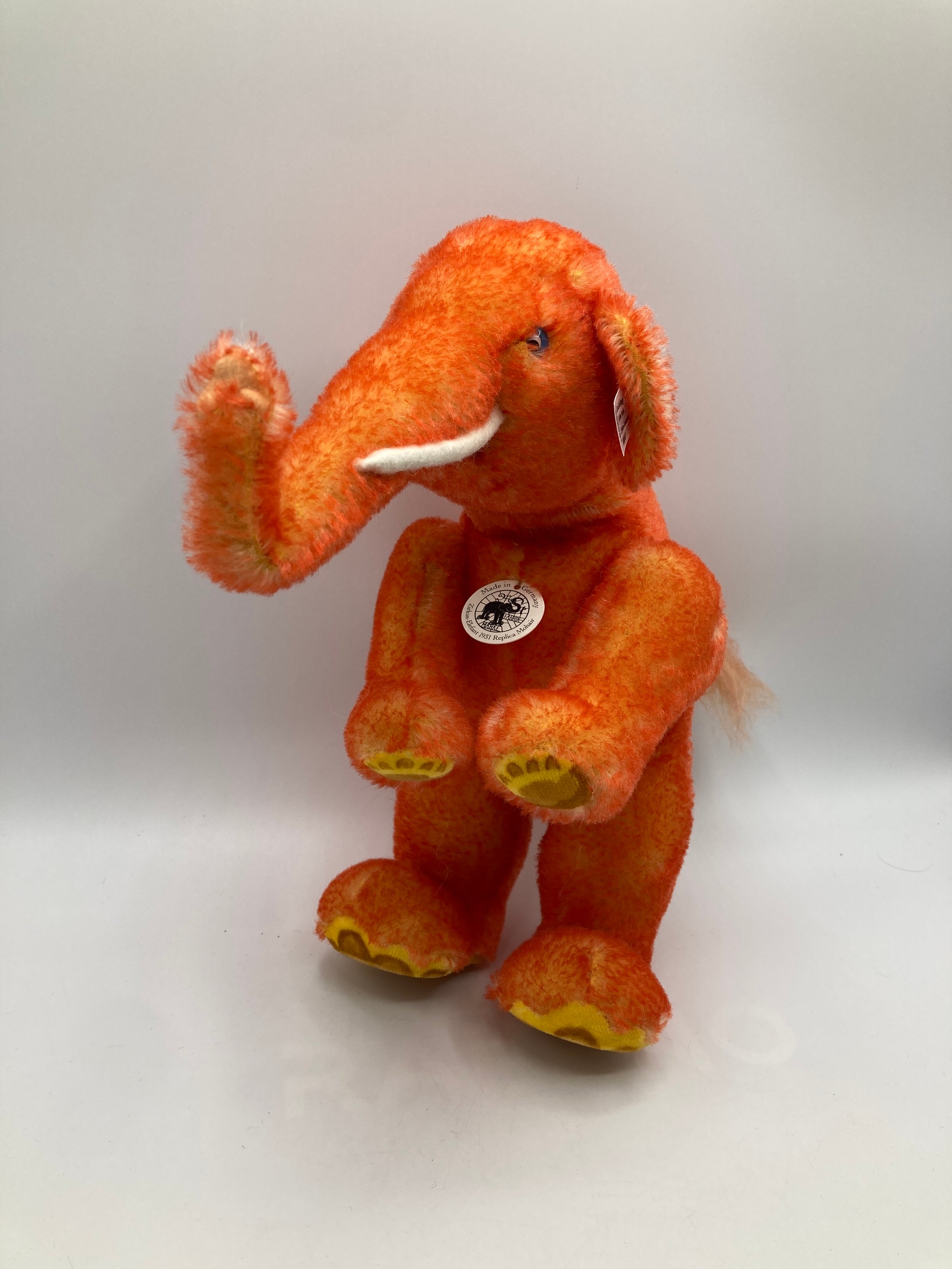Steiff Jumbo Elephant Museum Collection 1932 Replica With All IDs