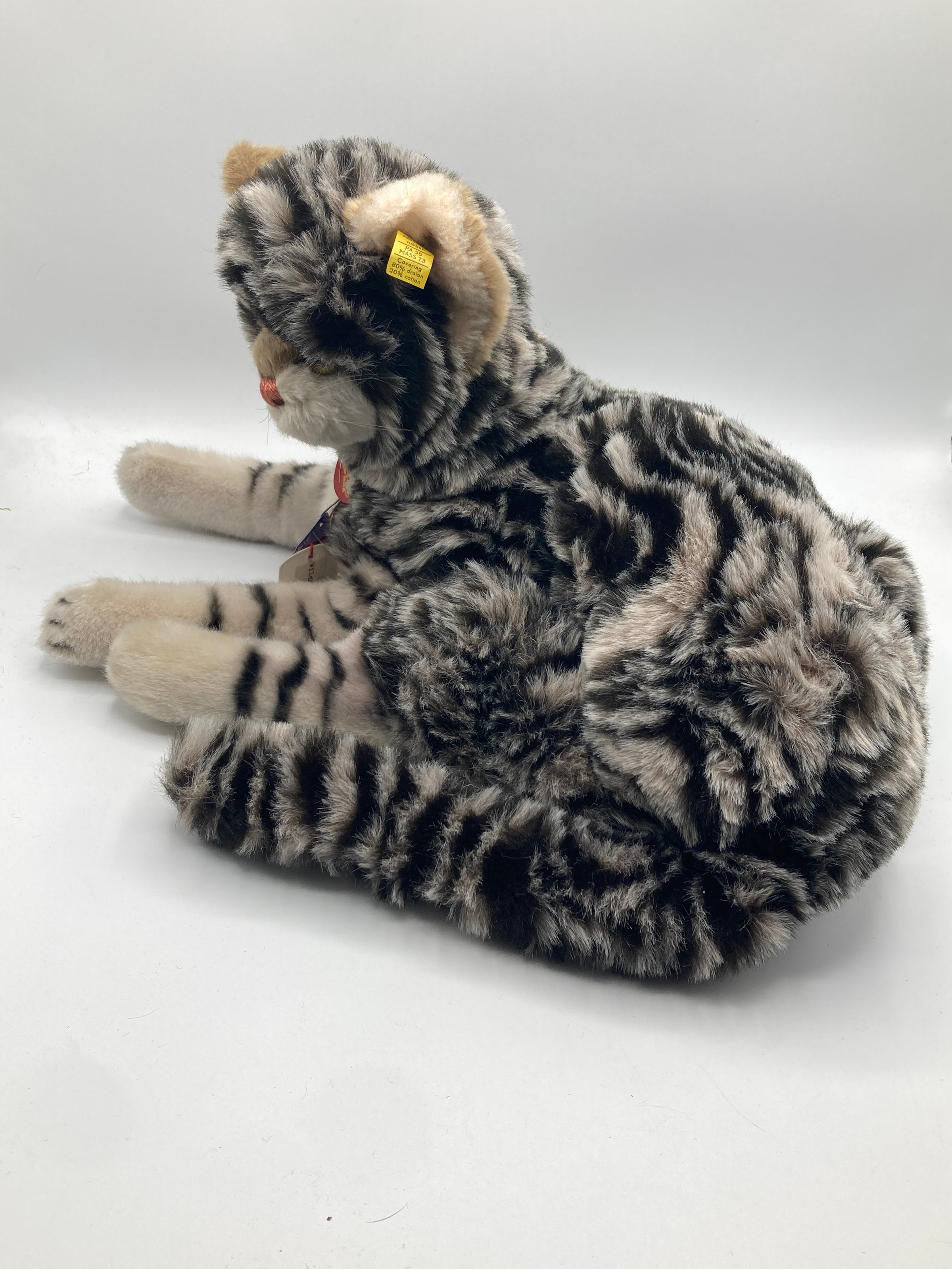 Steiff Life-Sized Sigi Lying Plush Cat With All IDs From The