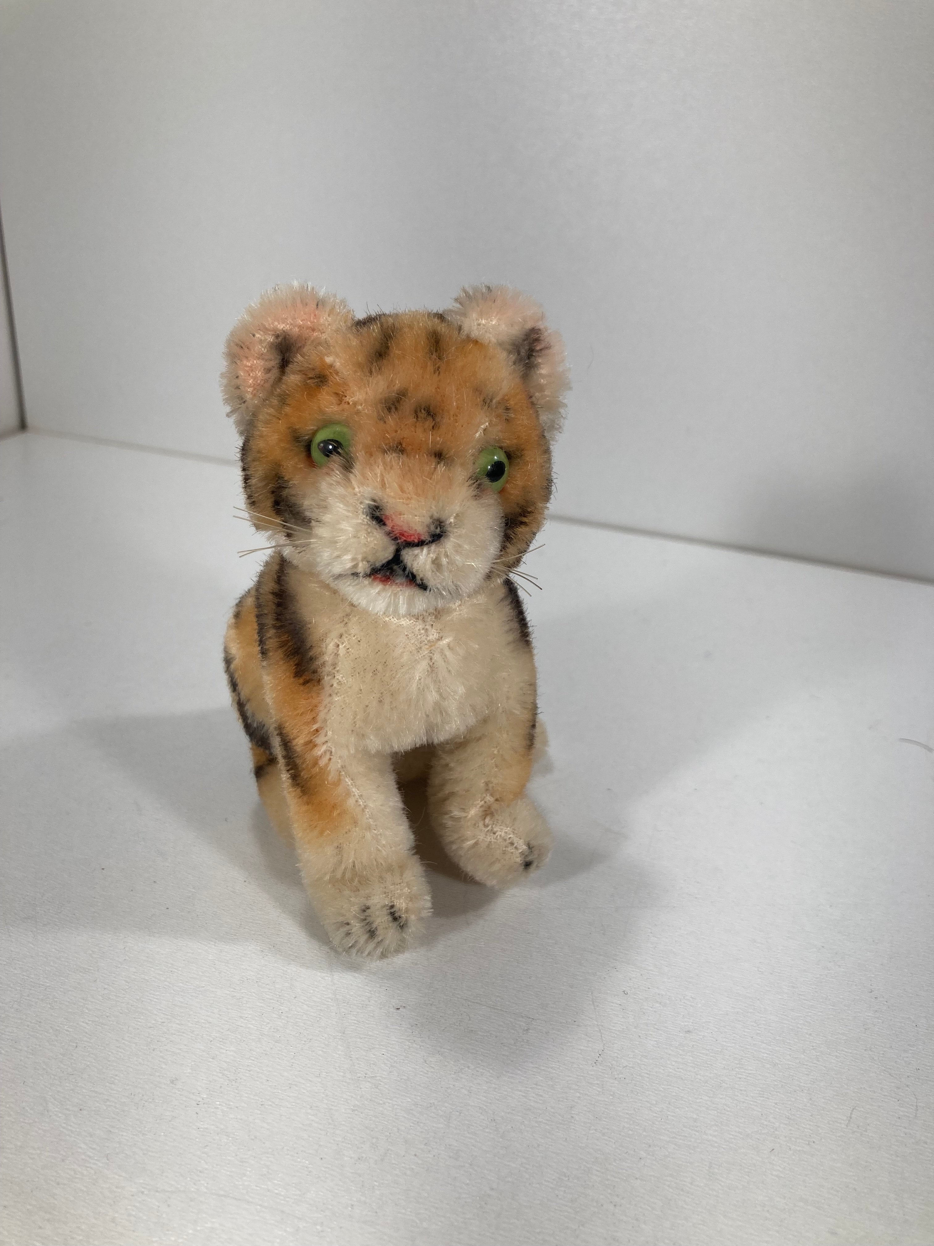 Steiff Sitting Tiger Cub | My Site
