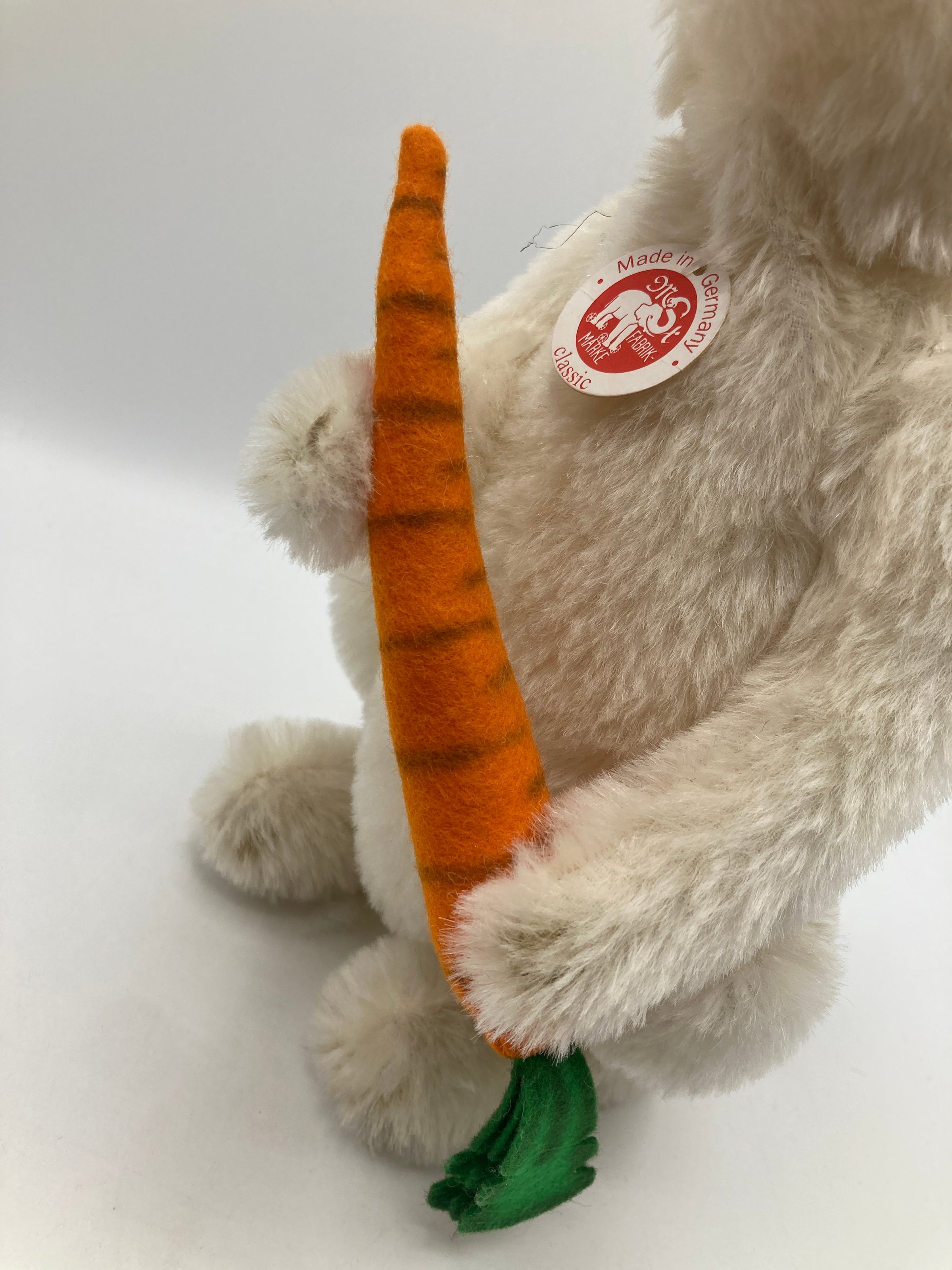 Steiff ウサギ Fritzle the Rabbit オルゴール付首振り Steiff ウサギ Fritzle the Rabbit オルゴール付首振り Steiff Fritzle