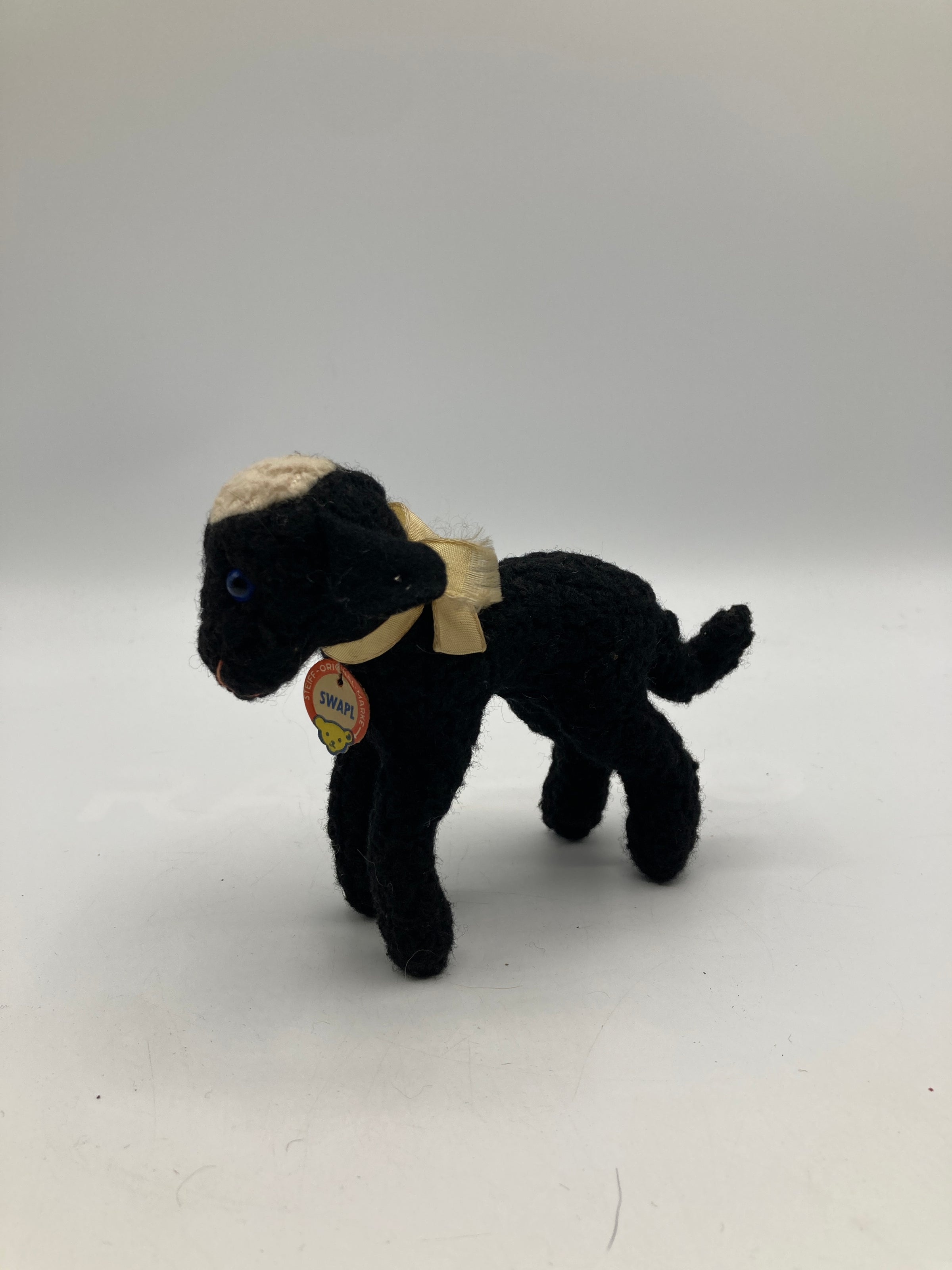 Steiff Smallest Swapl Black Lamb With IDs | My Site