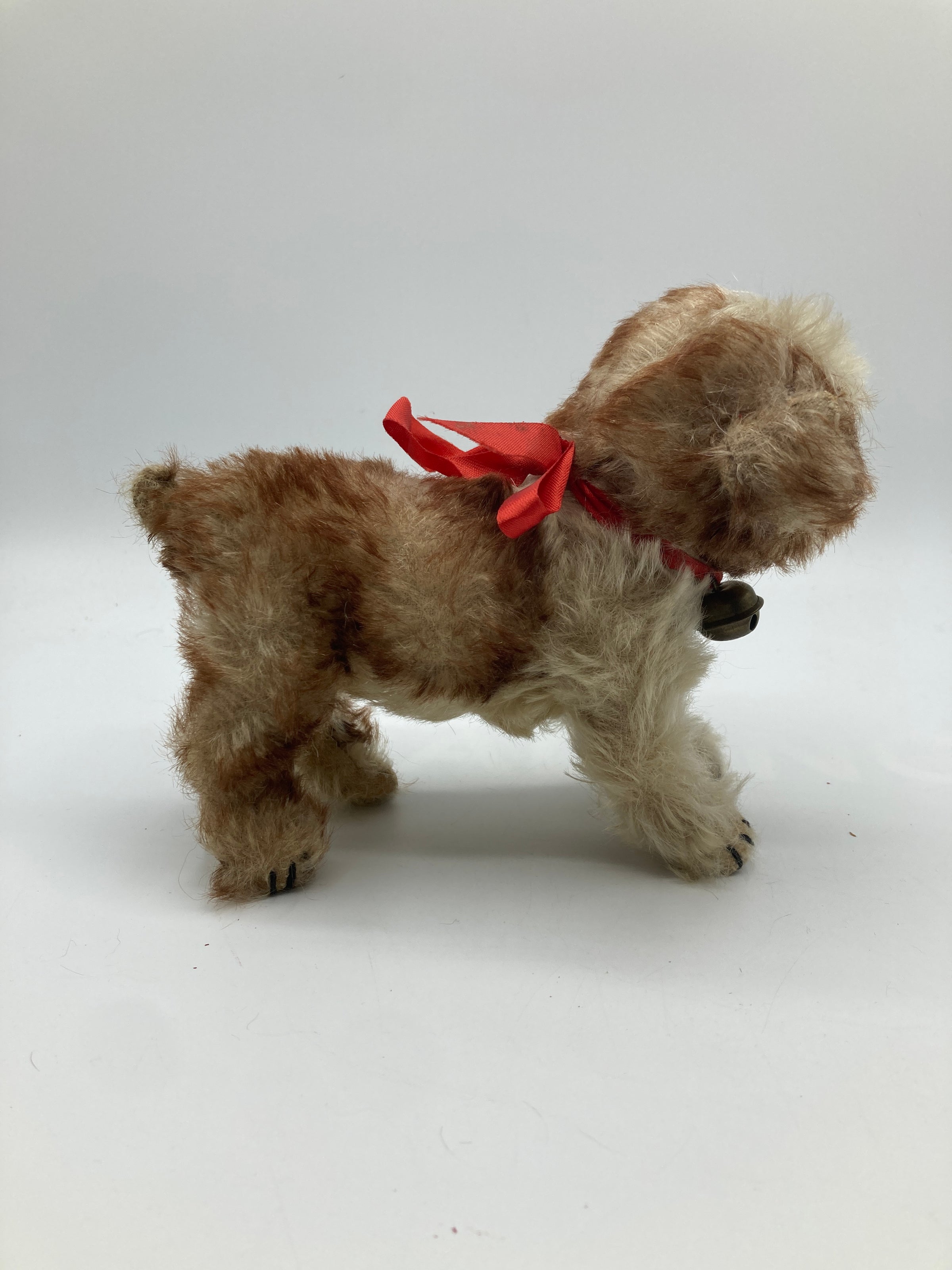 Steiff Prewar Very Rare Medium Sized Standing Molly Dog With ID