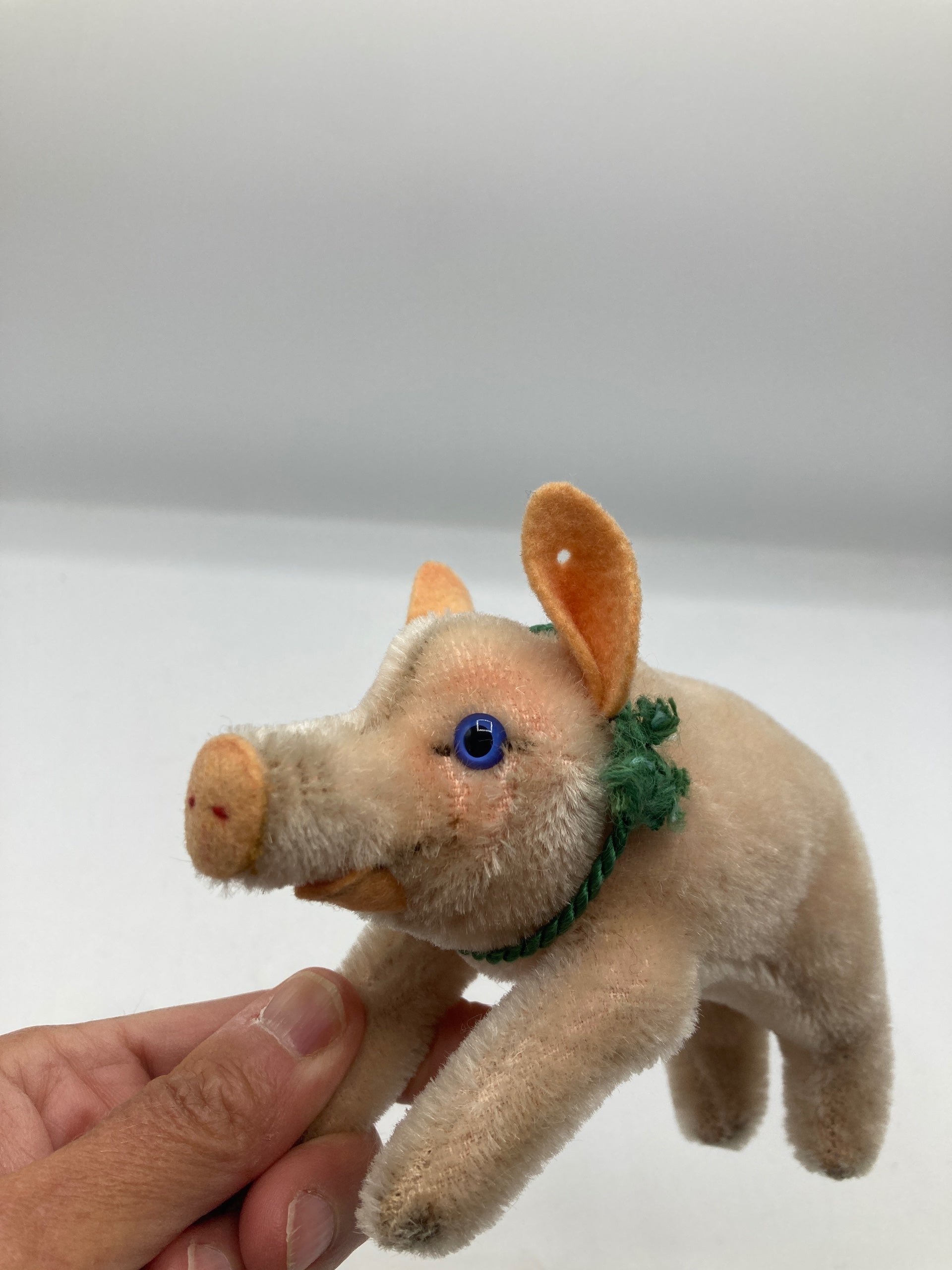 Steiff Smallest Mohair Jolanthe Pig | My Site