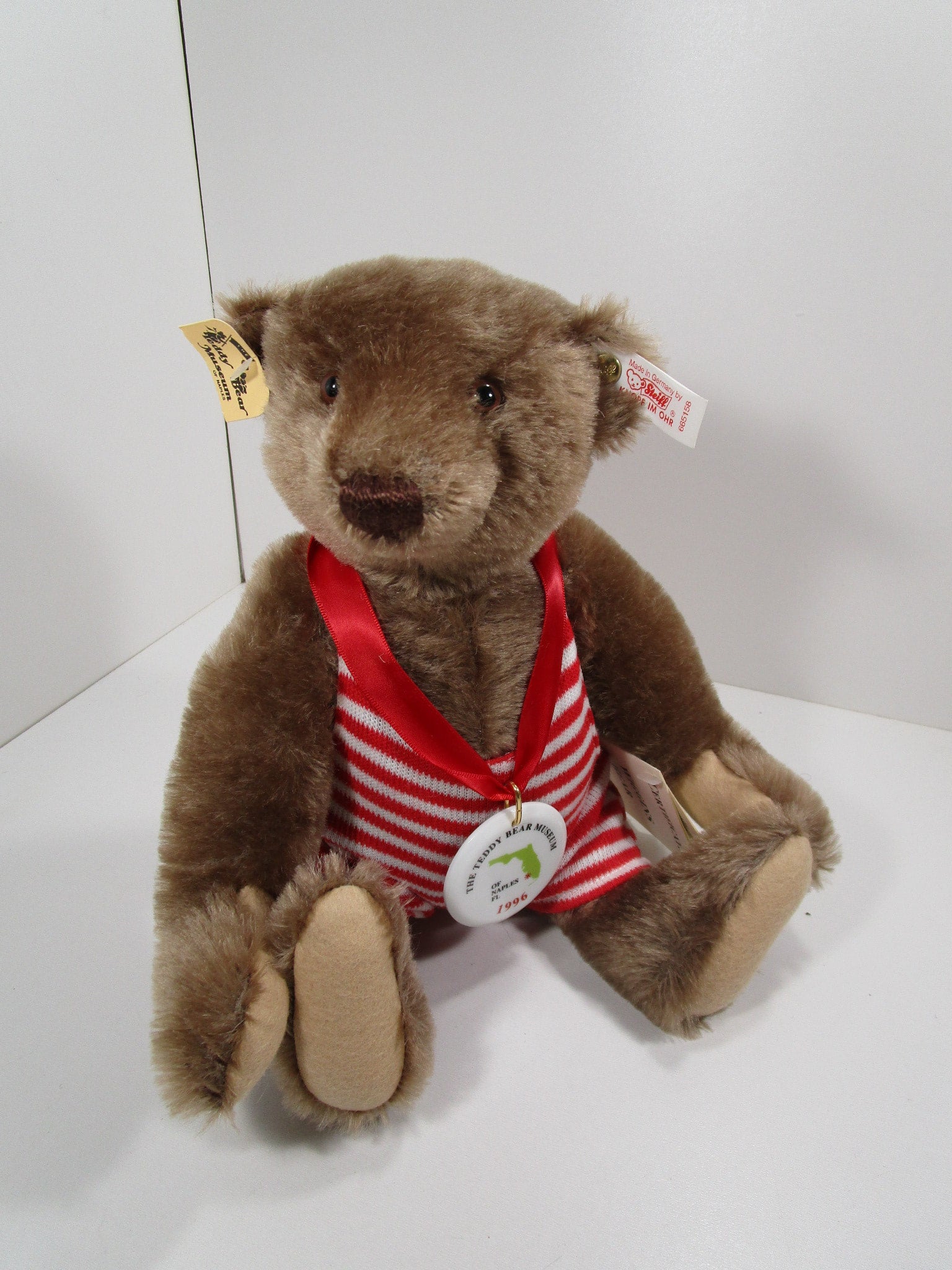 コレクション Steiff C.U. gathering bear with flag1995 Steiff Exclusive Wiggins Bear With All IDs For The Teddy Bear