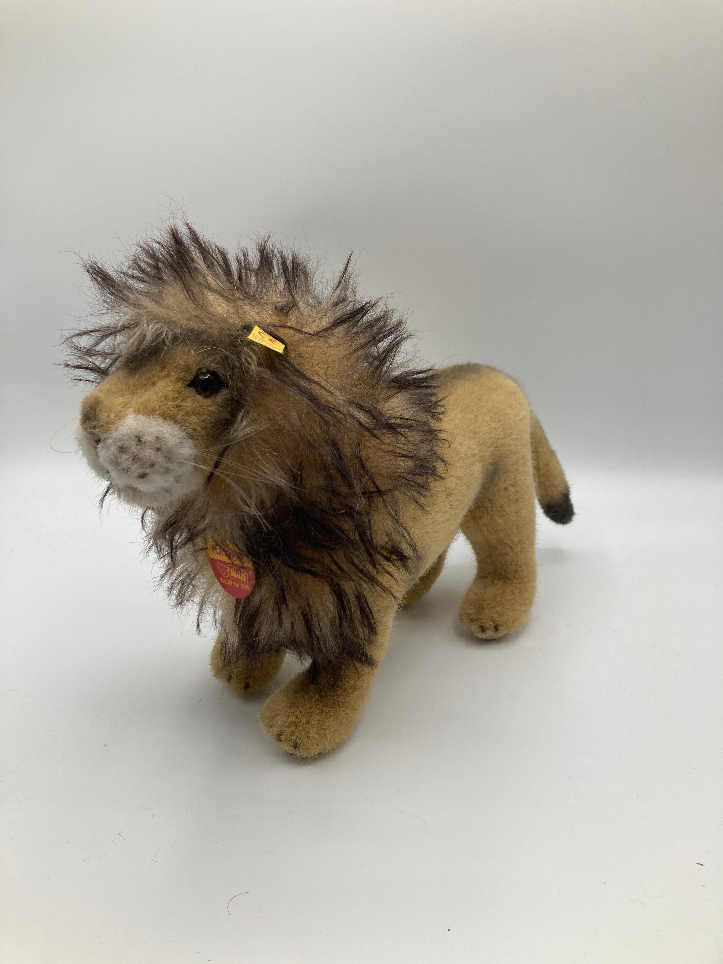 Steiff Standing Leo Lion With All IDs | My Site