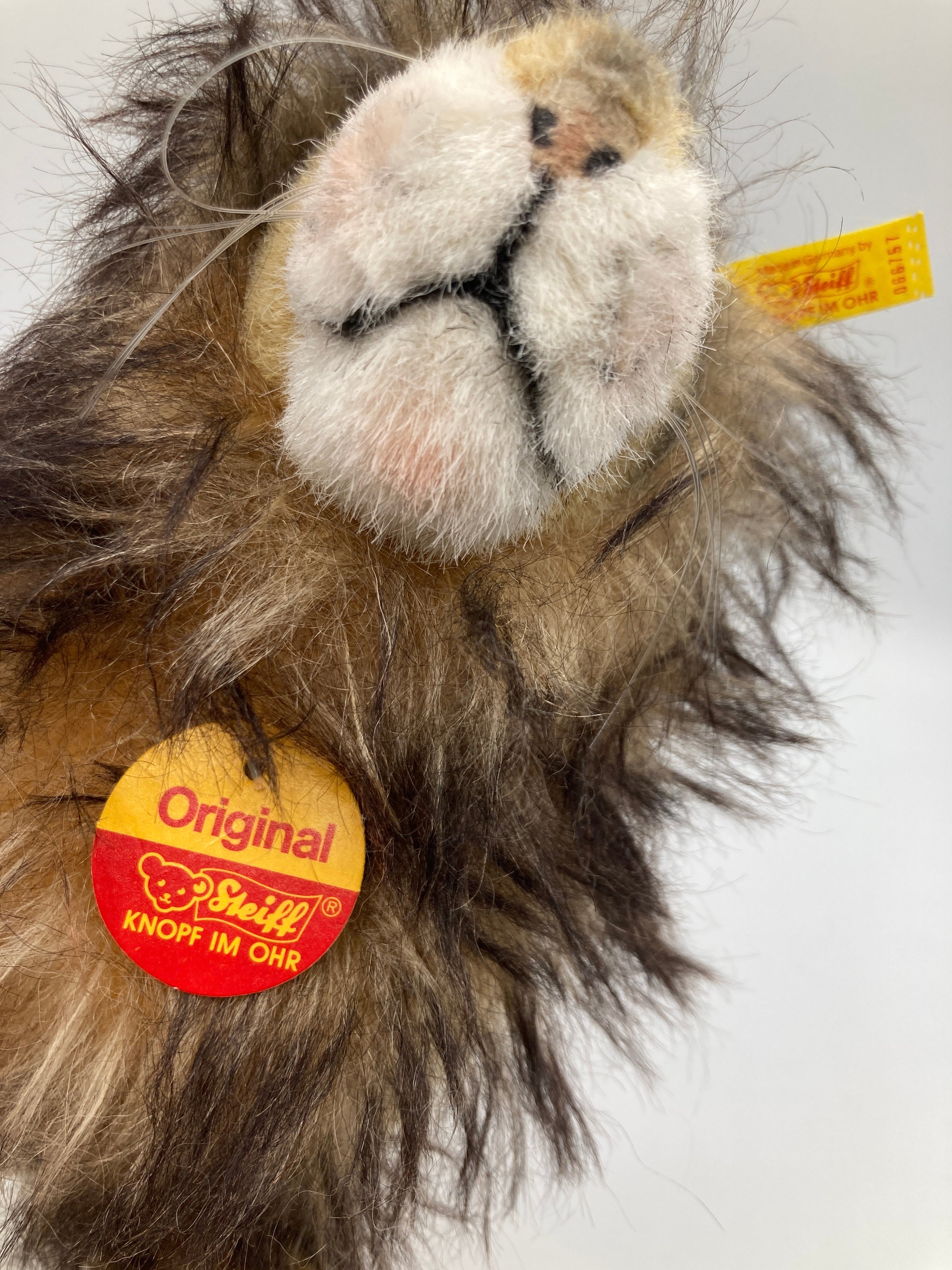 Steiff Standing Leo Lion With All IDs | My Site