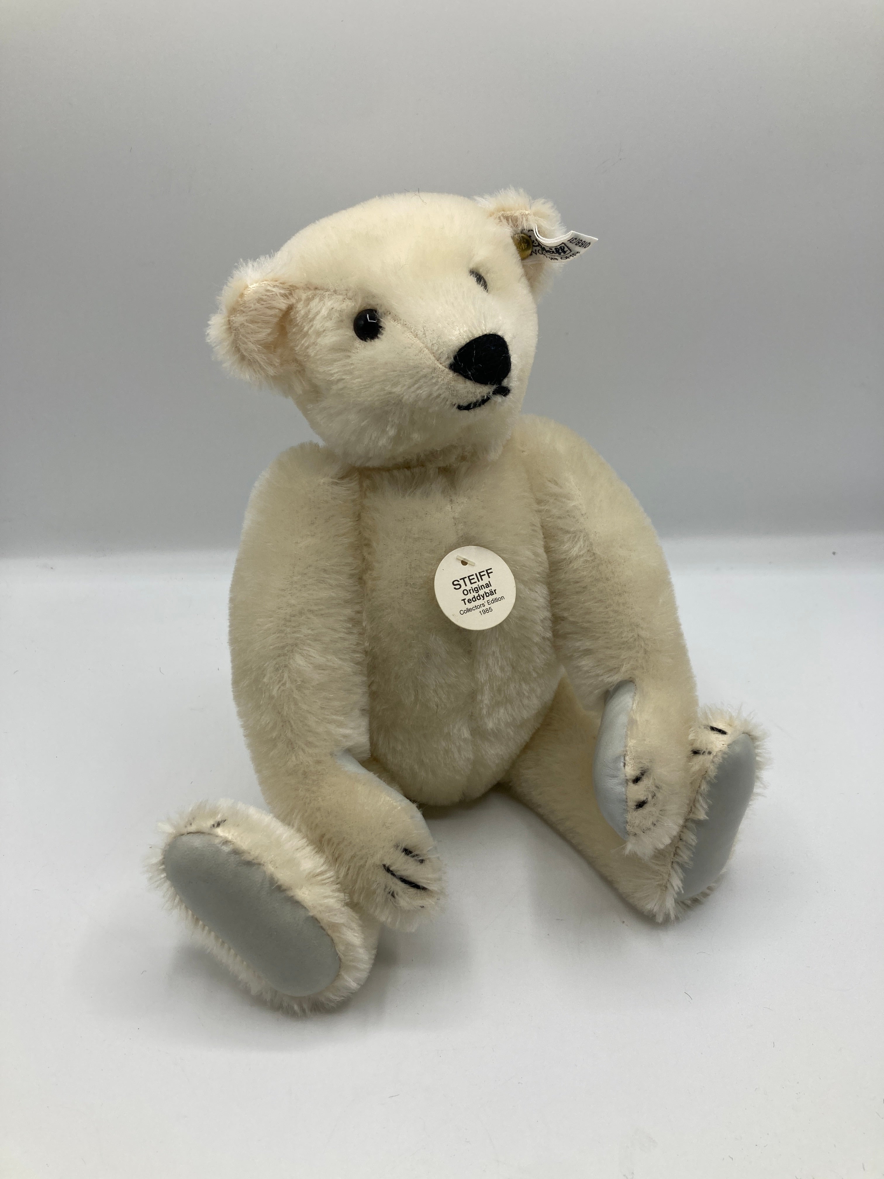 Steiff Medium Sized White Mohair Margaret Strong Bear With All IDs