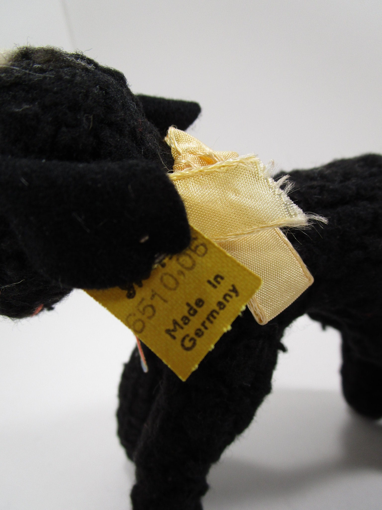 Steiff Smallest Black Swapl Lamb With All IDs | My Site