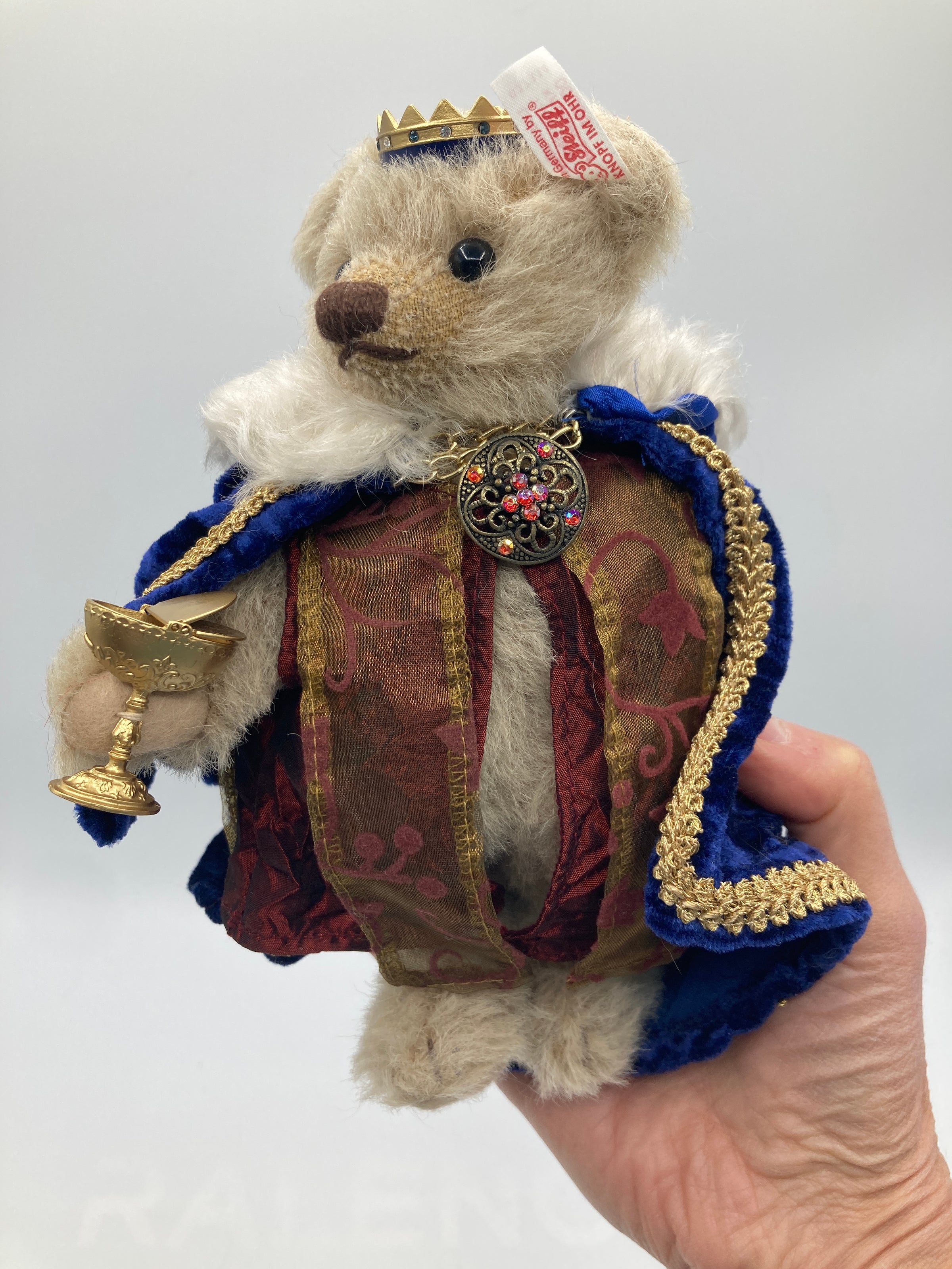 Steiff Nativity Set With The Three Kings Alpaca Teddy Bears and