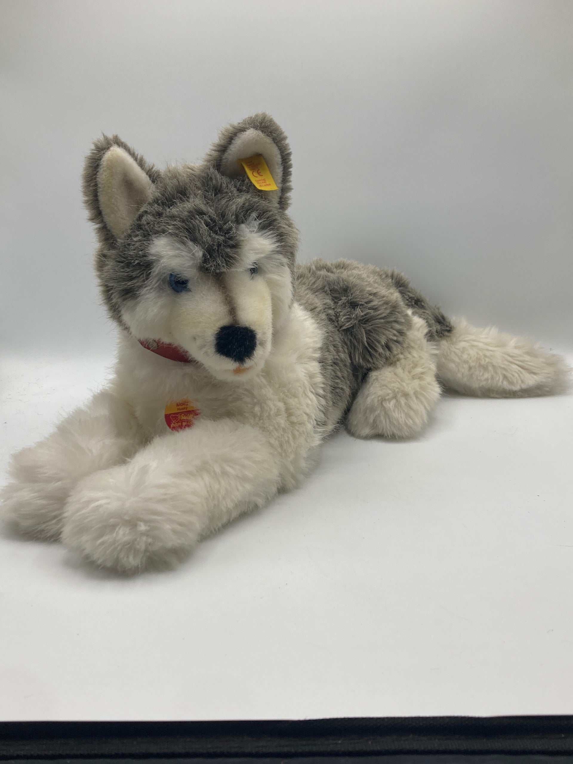 Steiff シュタイフ シベリアンハスキー Molly Husky　オールID Steiff Husky Bernie Soft Plush Dog With All IDs | My Site