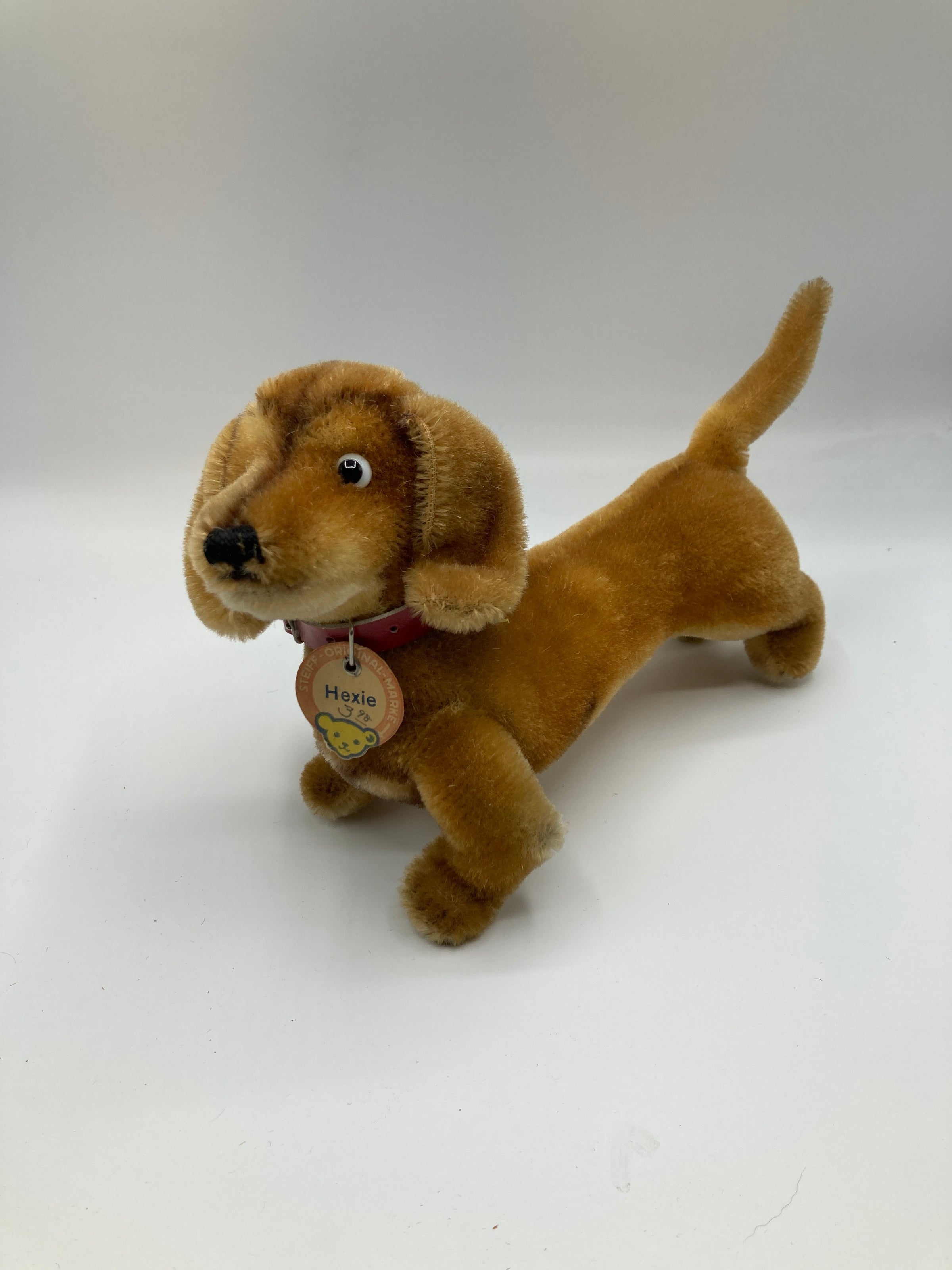 steiff シュタイフ ダックスフンド　hexie ビンテージ Steiff Medium Sized Hexie Dachshund With All IDs | My Site