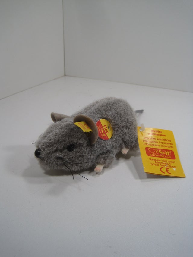 Steiff シュタイフ　Fiep　マウス　ネズミ　ホワイト　西ドイツ　昭和 Steiff Mouse Pieps all IDs 3 inches white mohair 1968 to