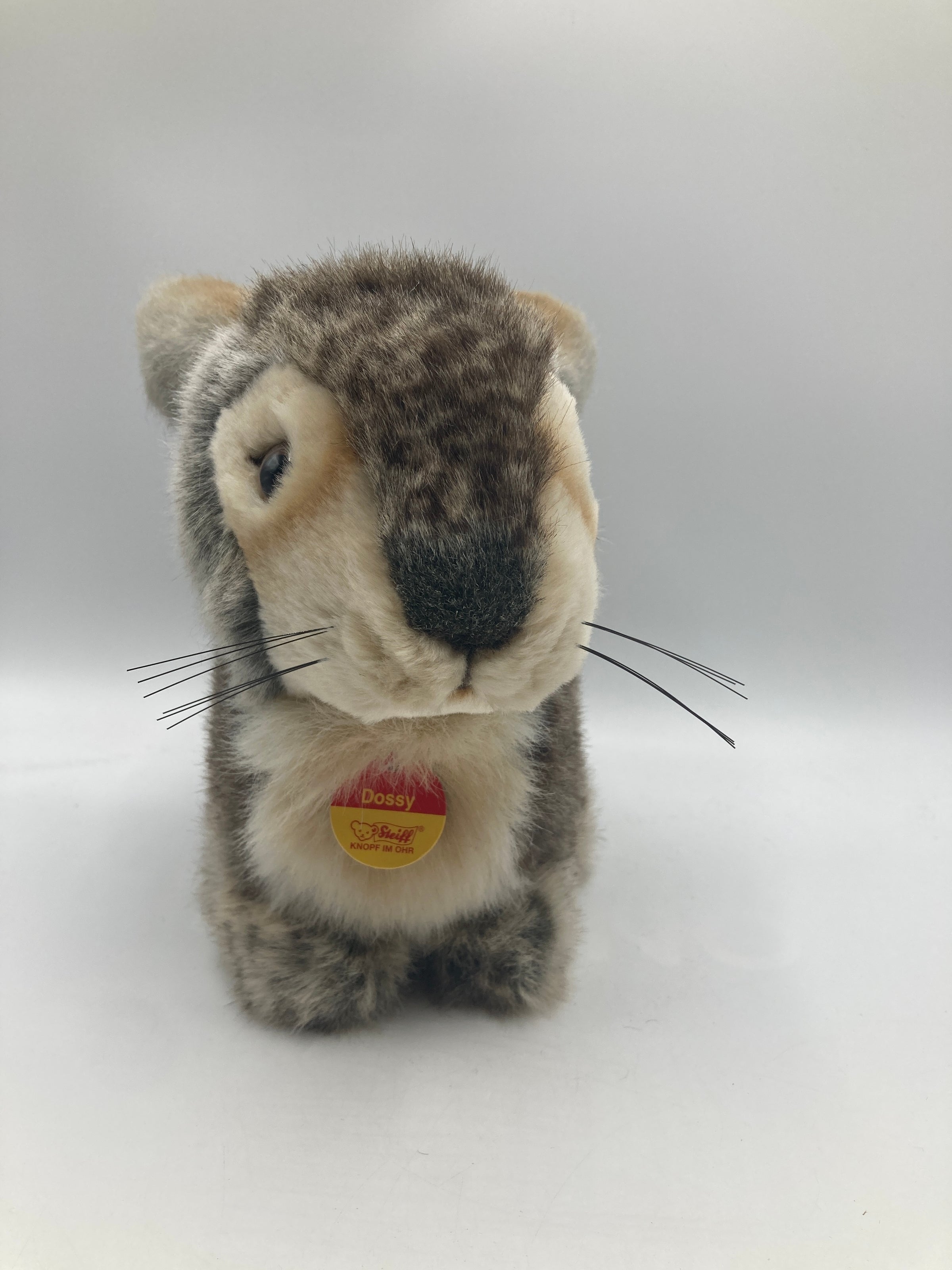 Steiff Dossy Sitting Plush Rabbit With All IDs | My Site