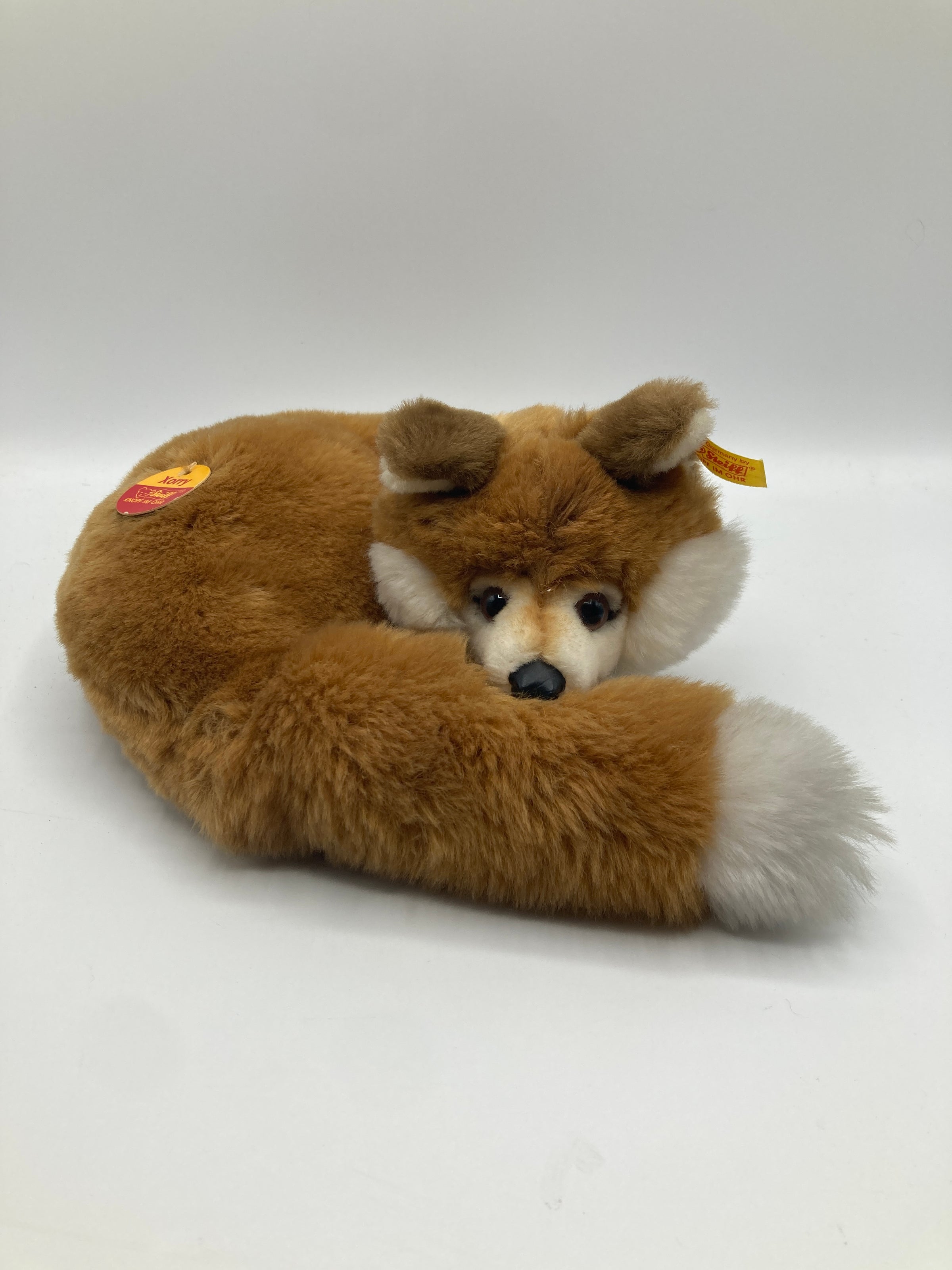 Steiff's Soft Plush Curled Up Xorry Fox With All IDs | My Site