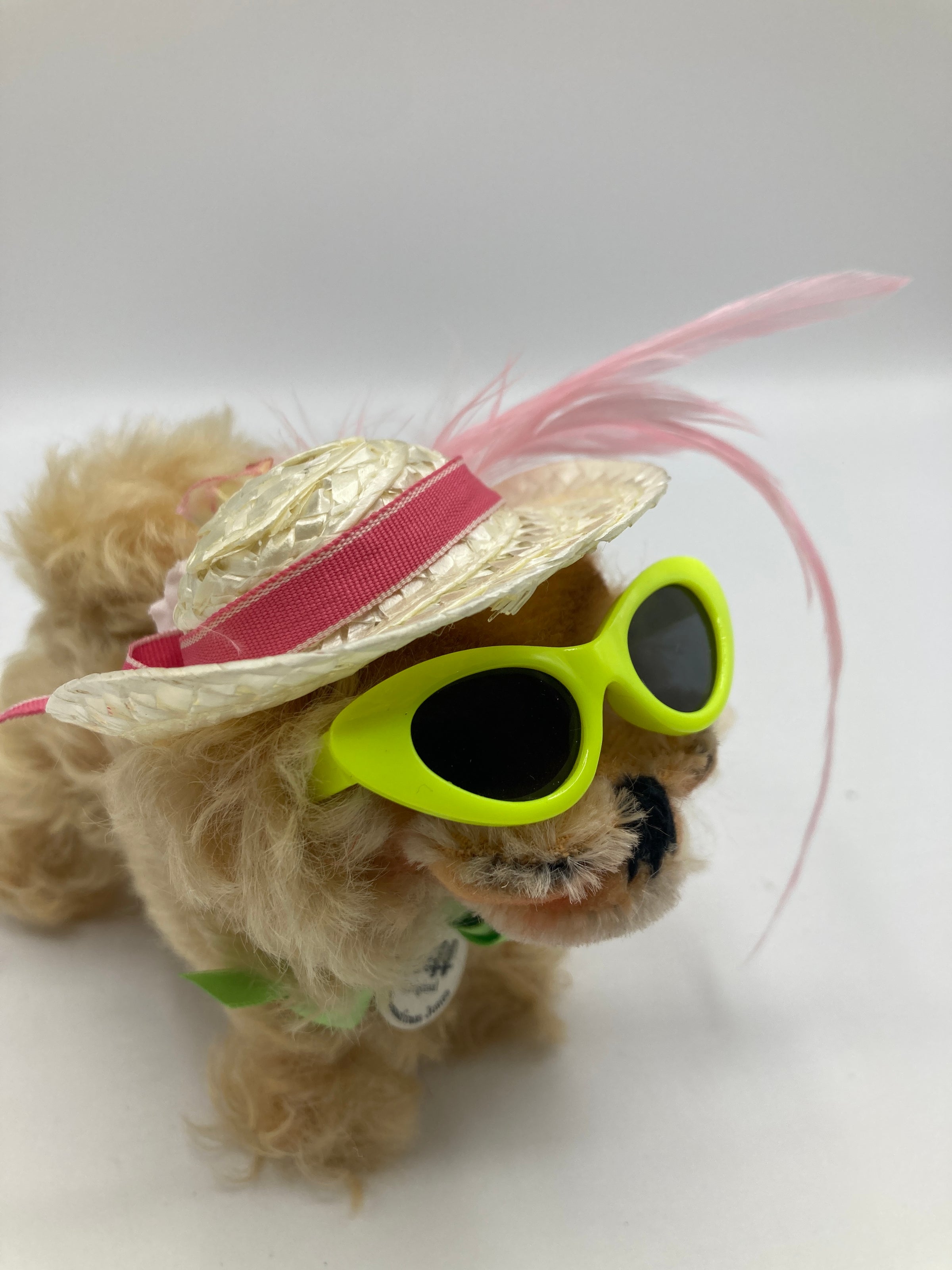 Steiff Mohair Sassafras Jones Pekingese Dog With Wardrobe and All