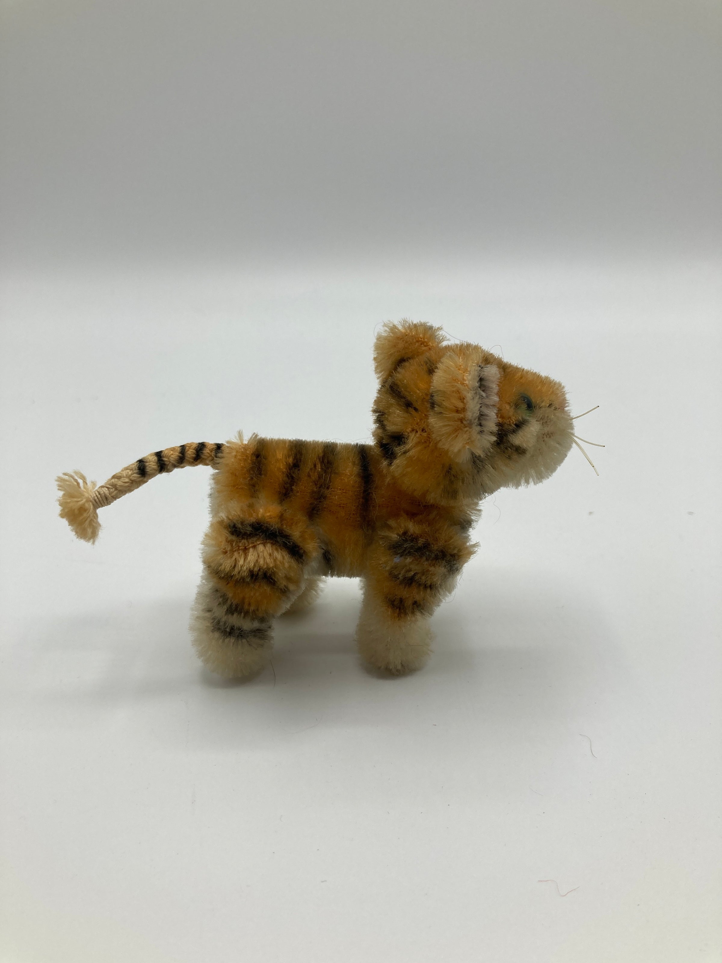 Steiff US Exclusive TINY Fully Jointed Mohair Steiff Tiger Steiff US Exclusive TINY Fully Jointed Mohair Steiff Tiger