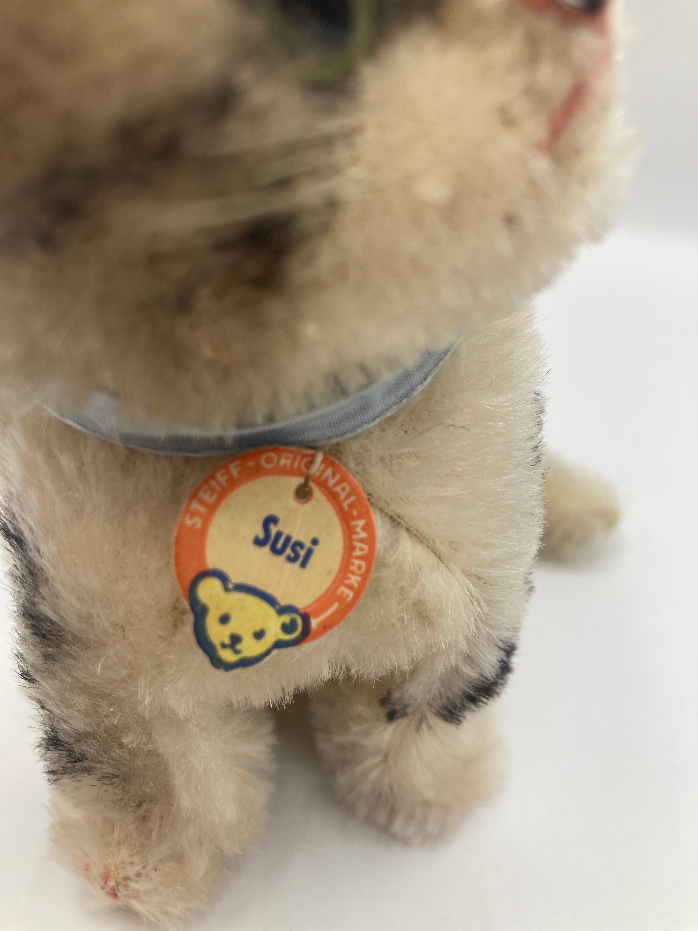 Steiff Medium Sitting Susi Cat With All IDs | My Site