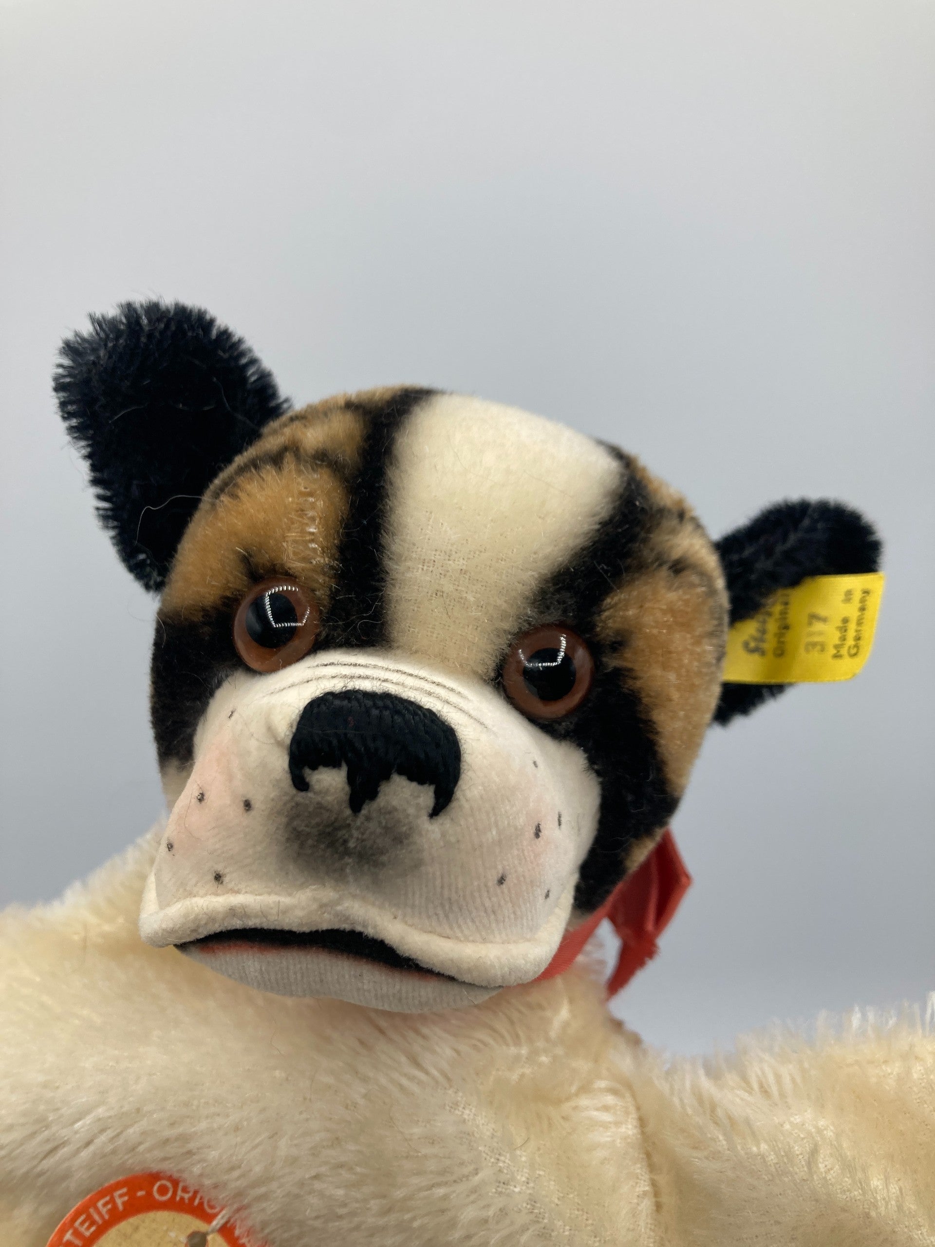 Steiff アンティーク シュタイフ 貴重で人気の 『Bully』　ブリー Steiff Bully Bulldog Hand Puppet With All IDs | My Site