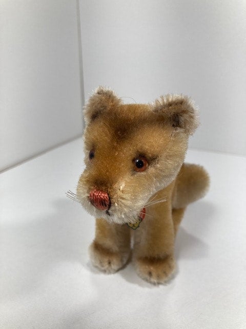 Steiff Lea Lioness With ID | My Site