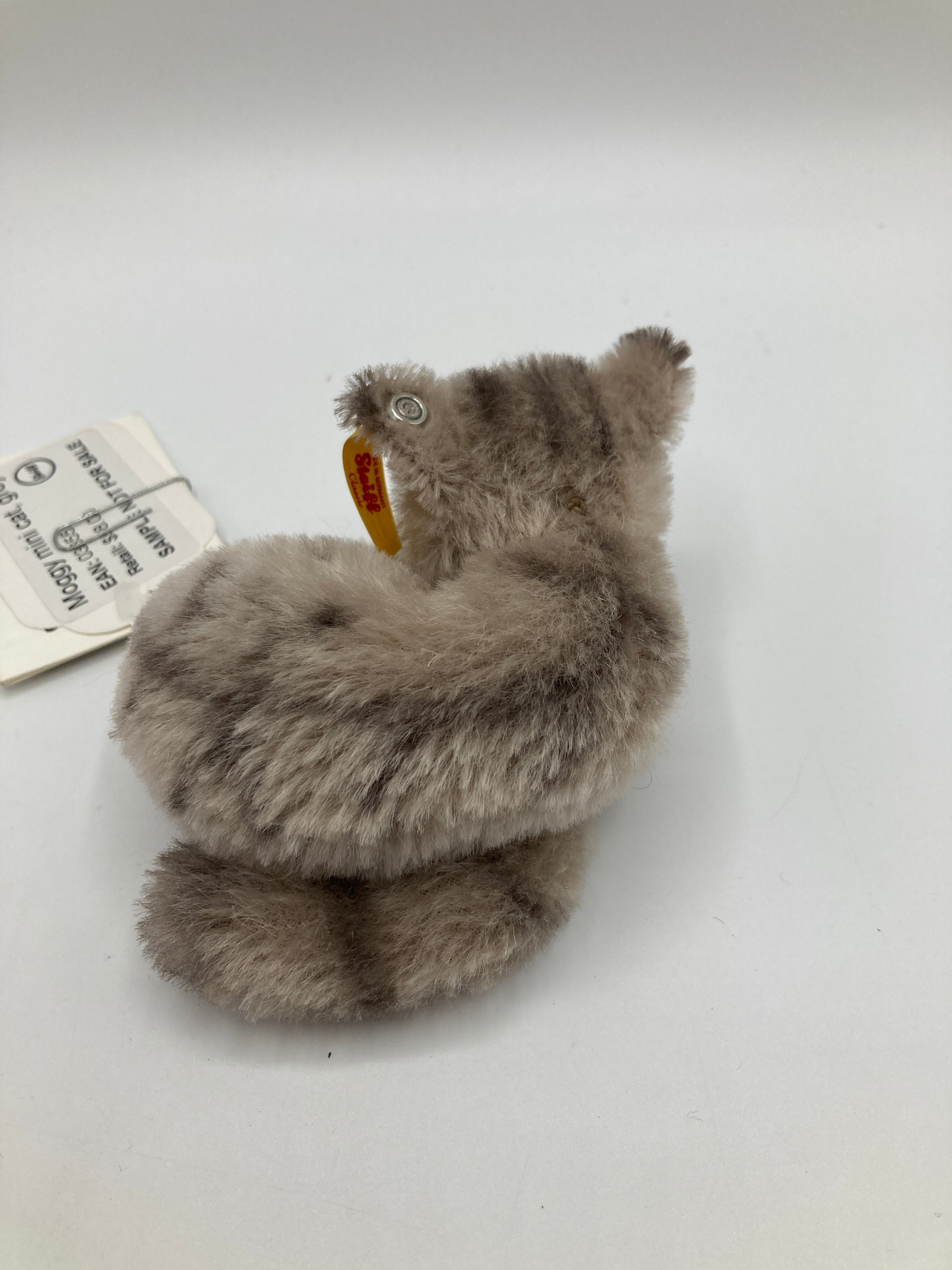 Steiff Mohair Tiny Curled Up Moggi Kitten With IDs And Steiff