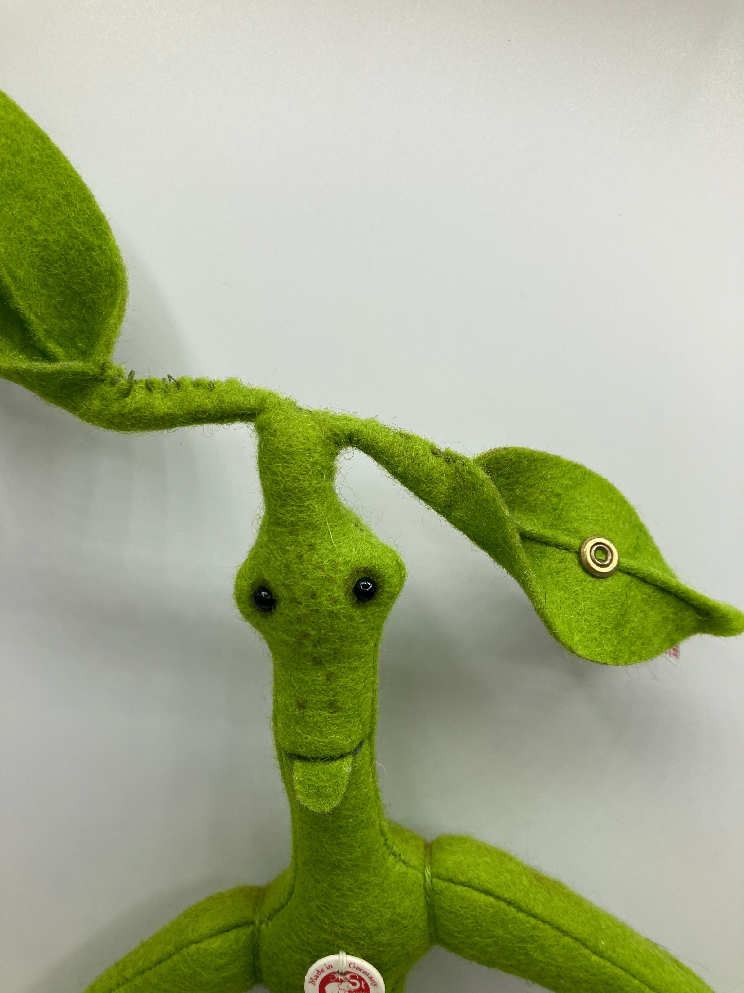 シュタイフ Bowtruckle ぬいぐるみ 限定品 タグ付 ボウトラックル Steiff Bowtruckle Character With All IDs From Harry Potter's