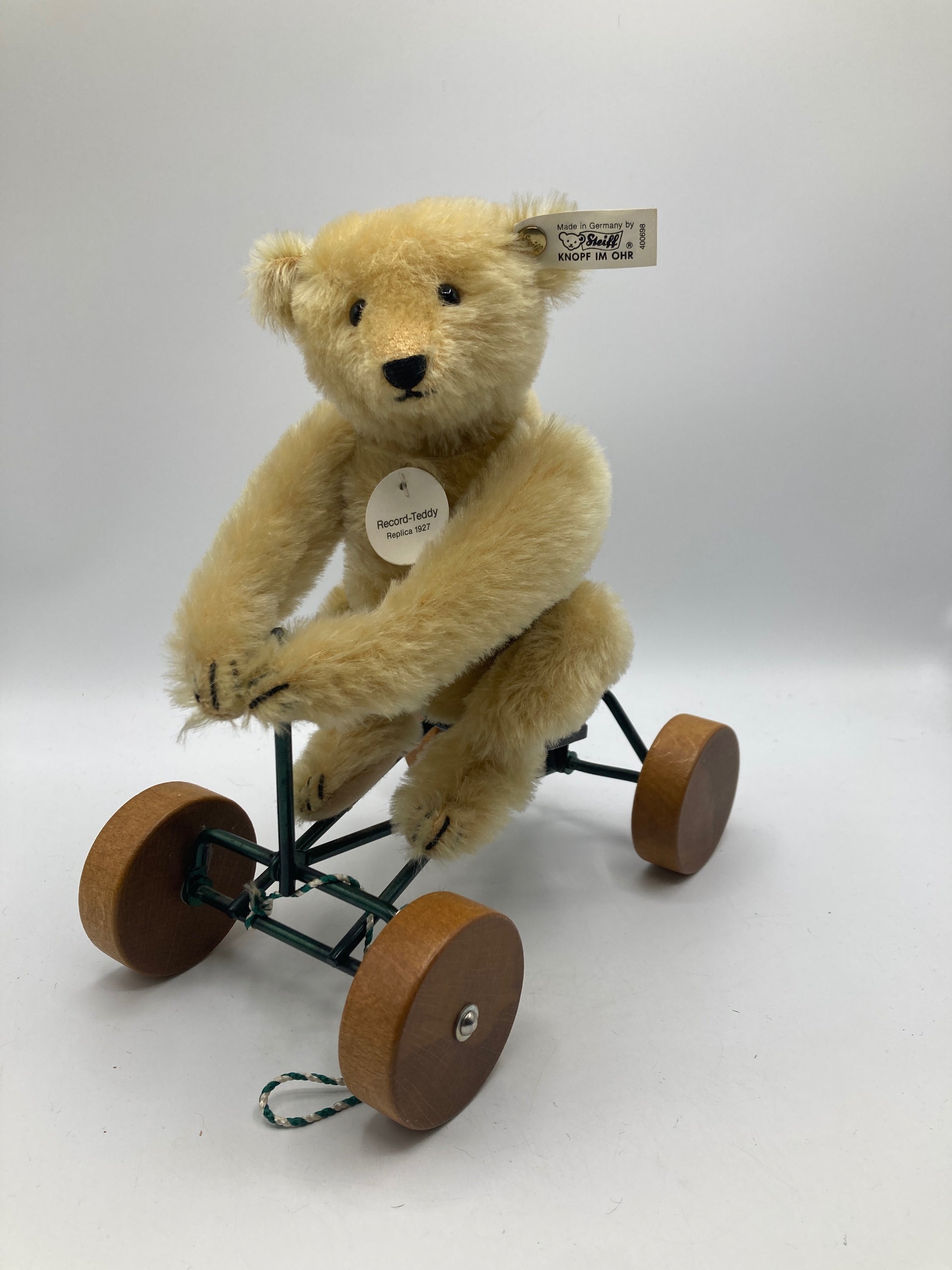 Steiff Replica Record Teddy Or Teddy Pull Toy On Wheels With All