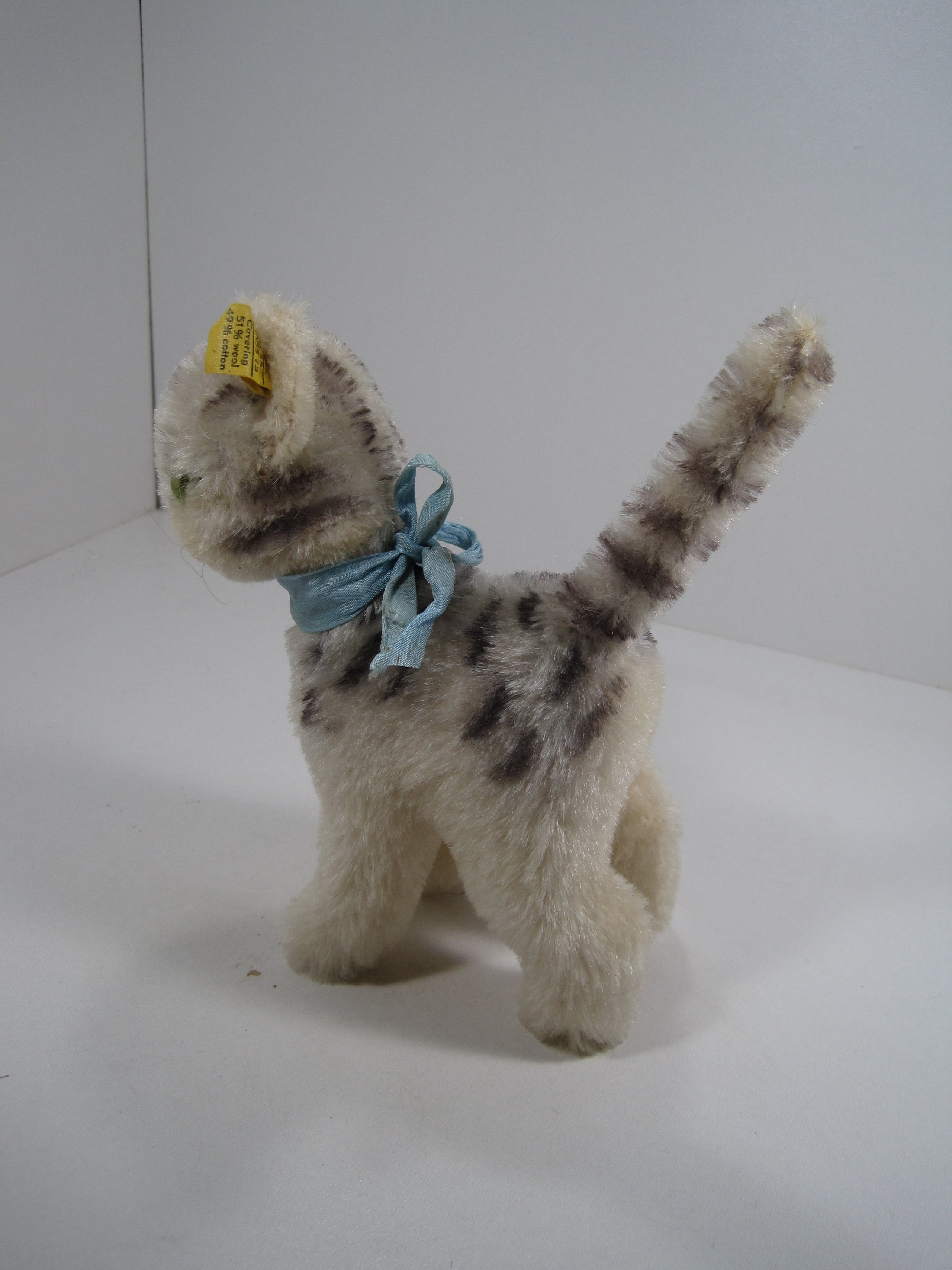 Steiff sales lizzy cat