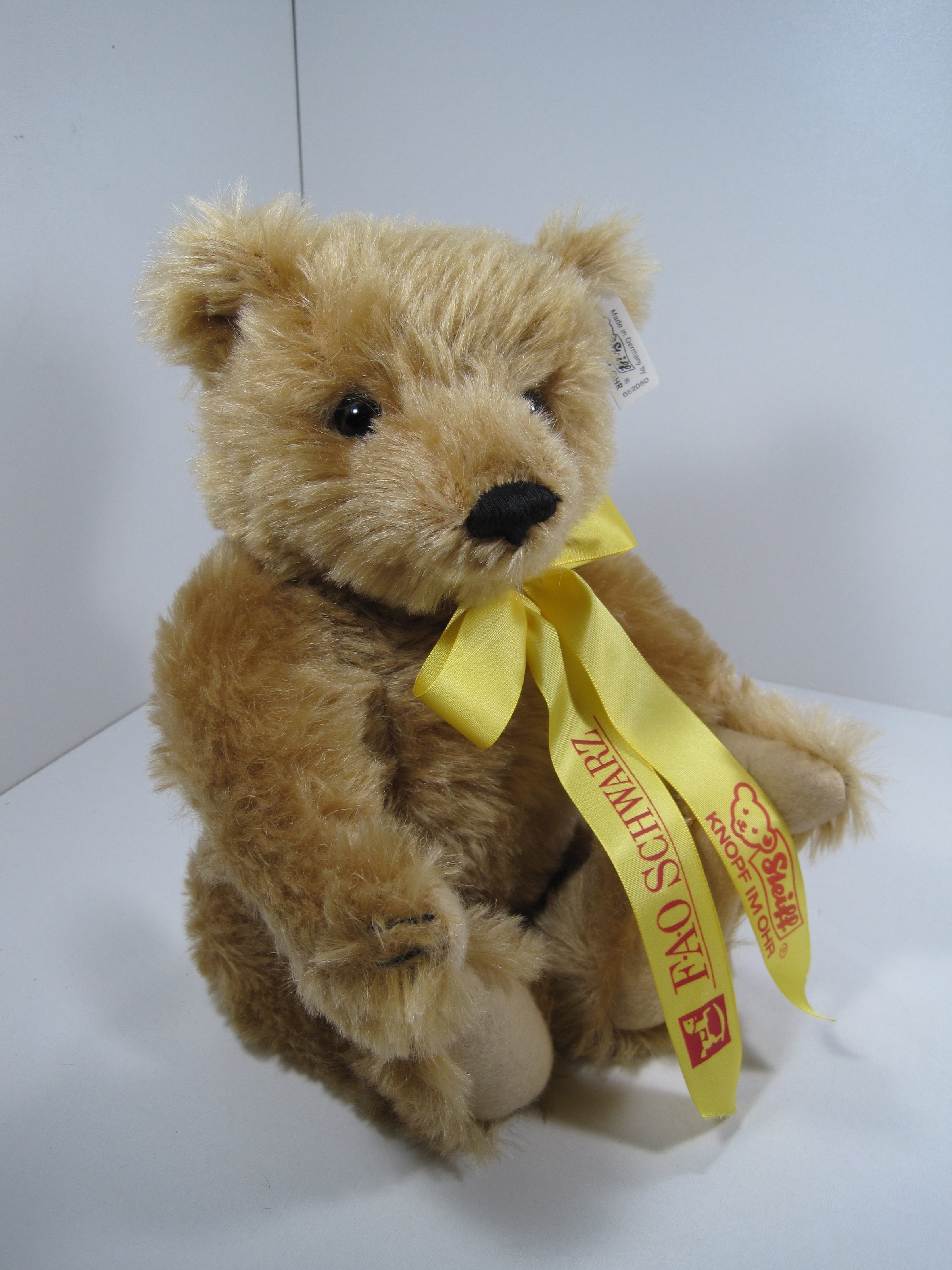 Steiff's FAO Schwarz Exclusive Musical Teddy Bear With All IDs
