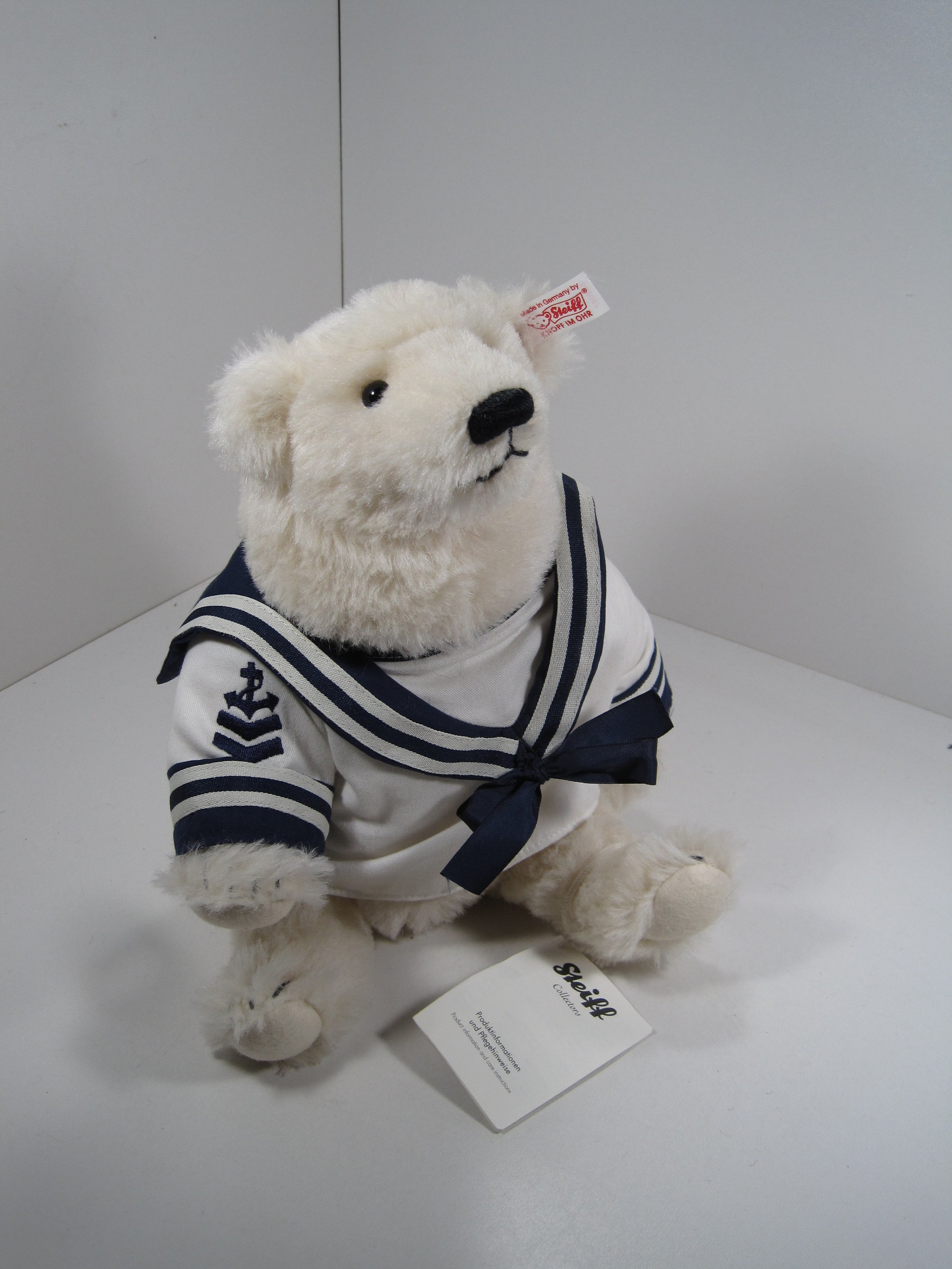 シュタイフ POLAR THE TITANIC BEAR-