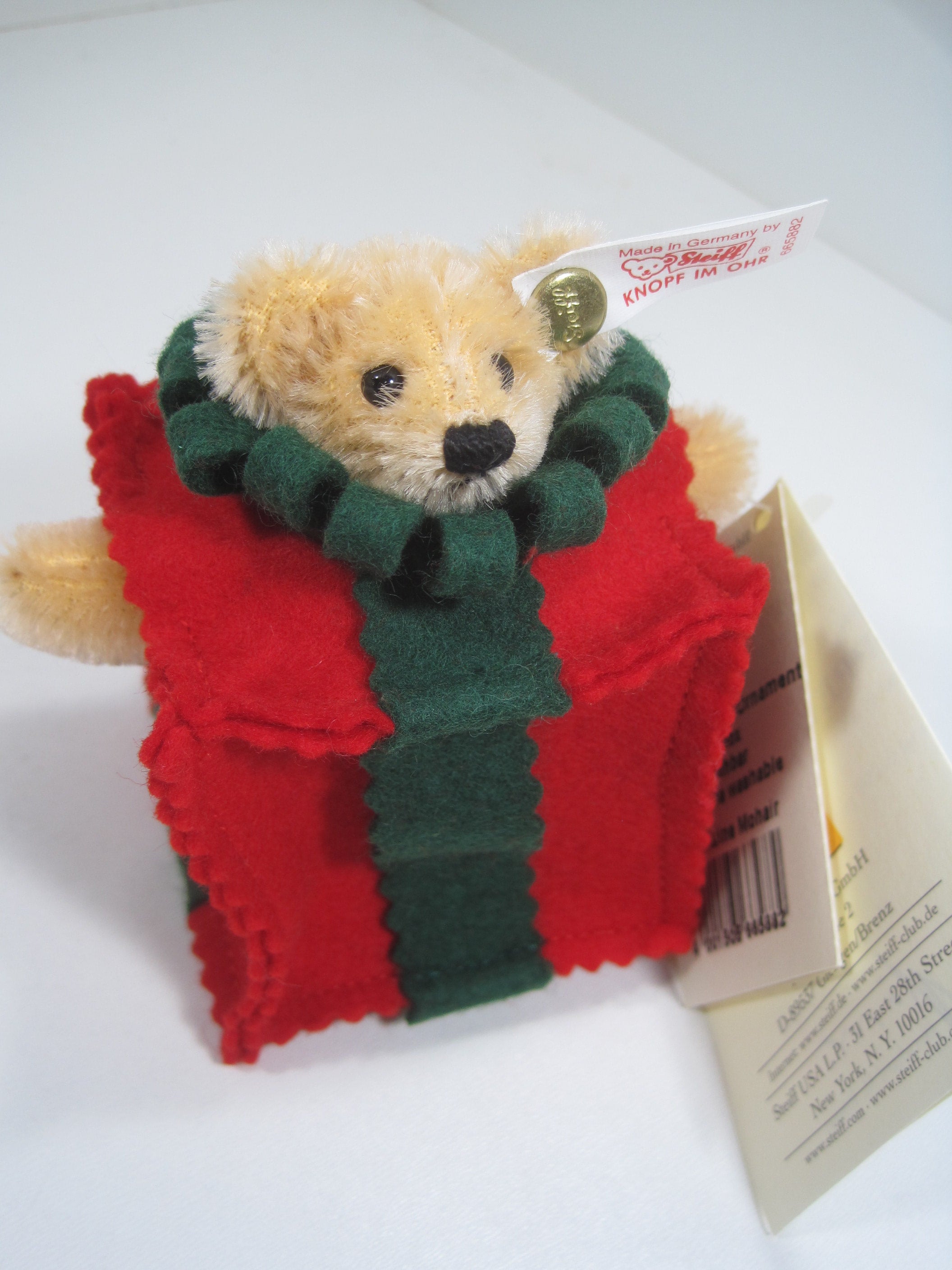 Steiff Teddy Bear All Wrapped Up Christmas Felt and Mohair Ornament With  All IDs