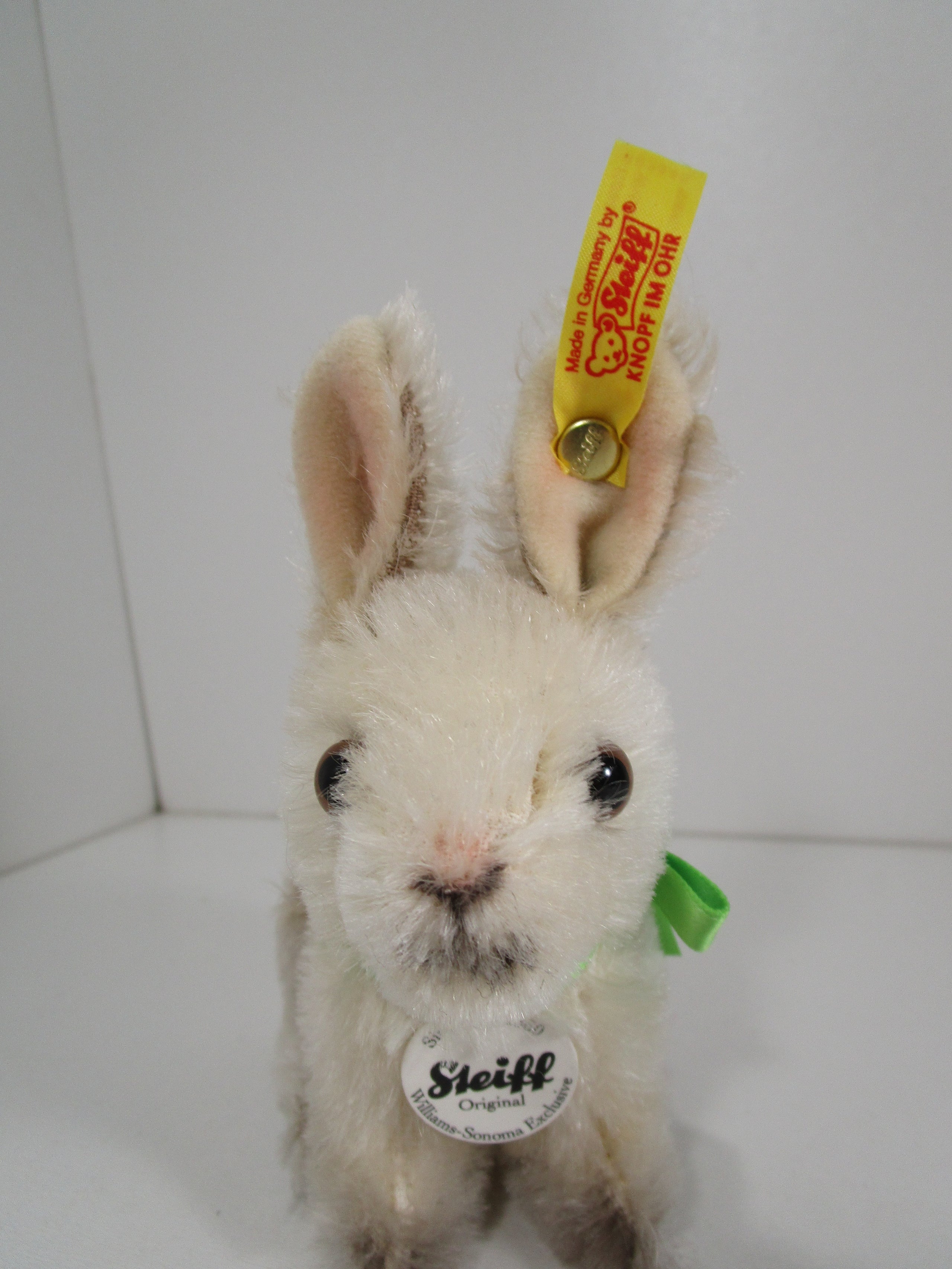 Steiff Sitting Mohair Rabbit Exclusive For Williams Sonoma With All IDs