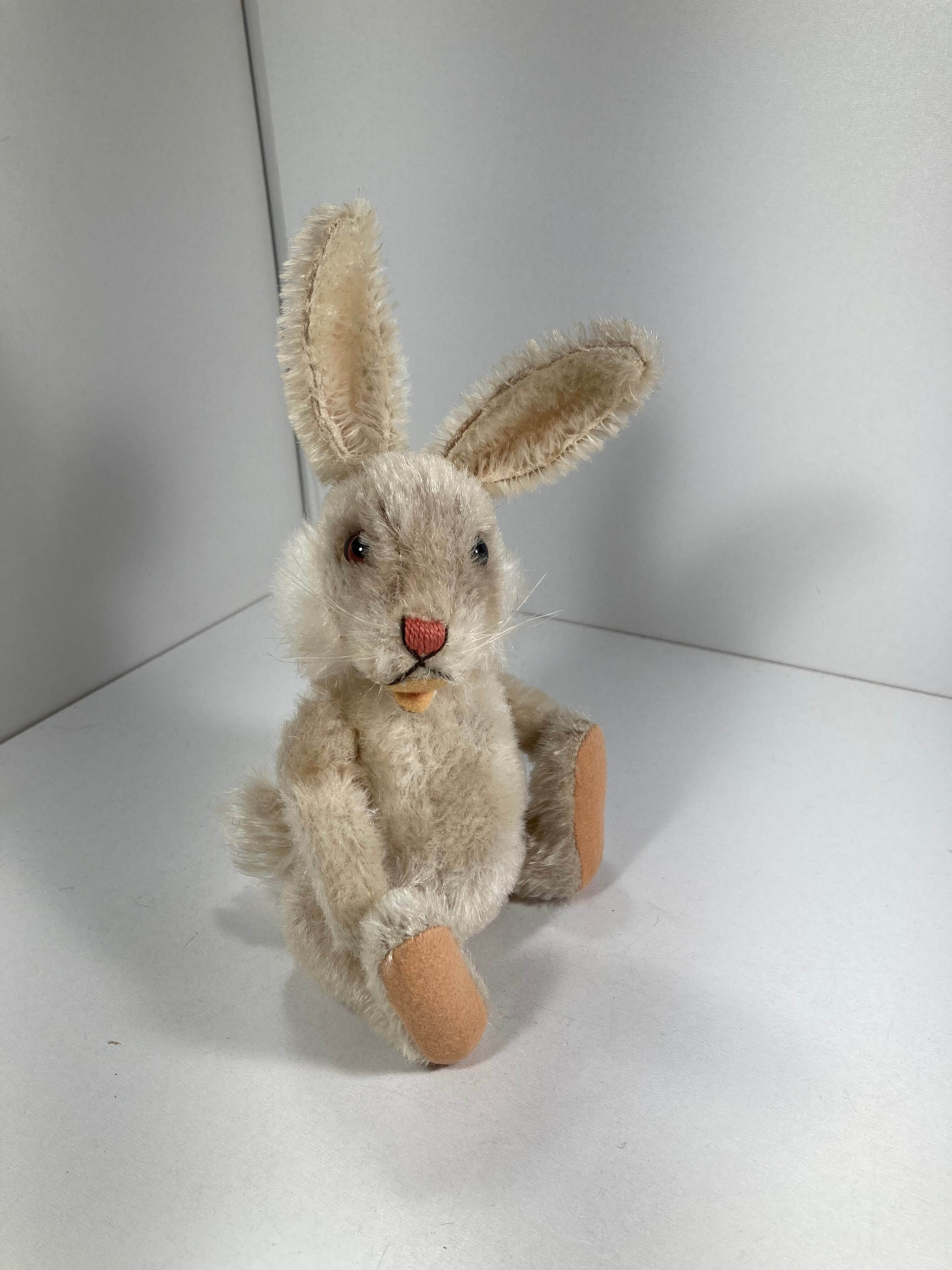 Steiff Smaller Fully Jointed Niki Rabbit | My Site