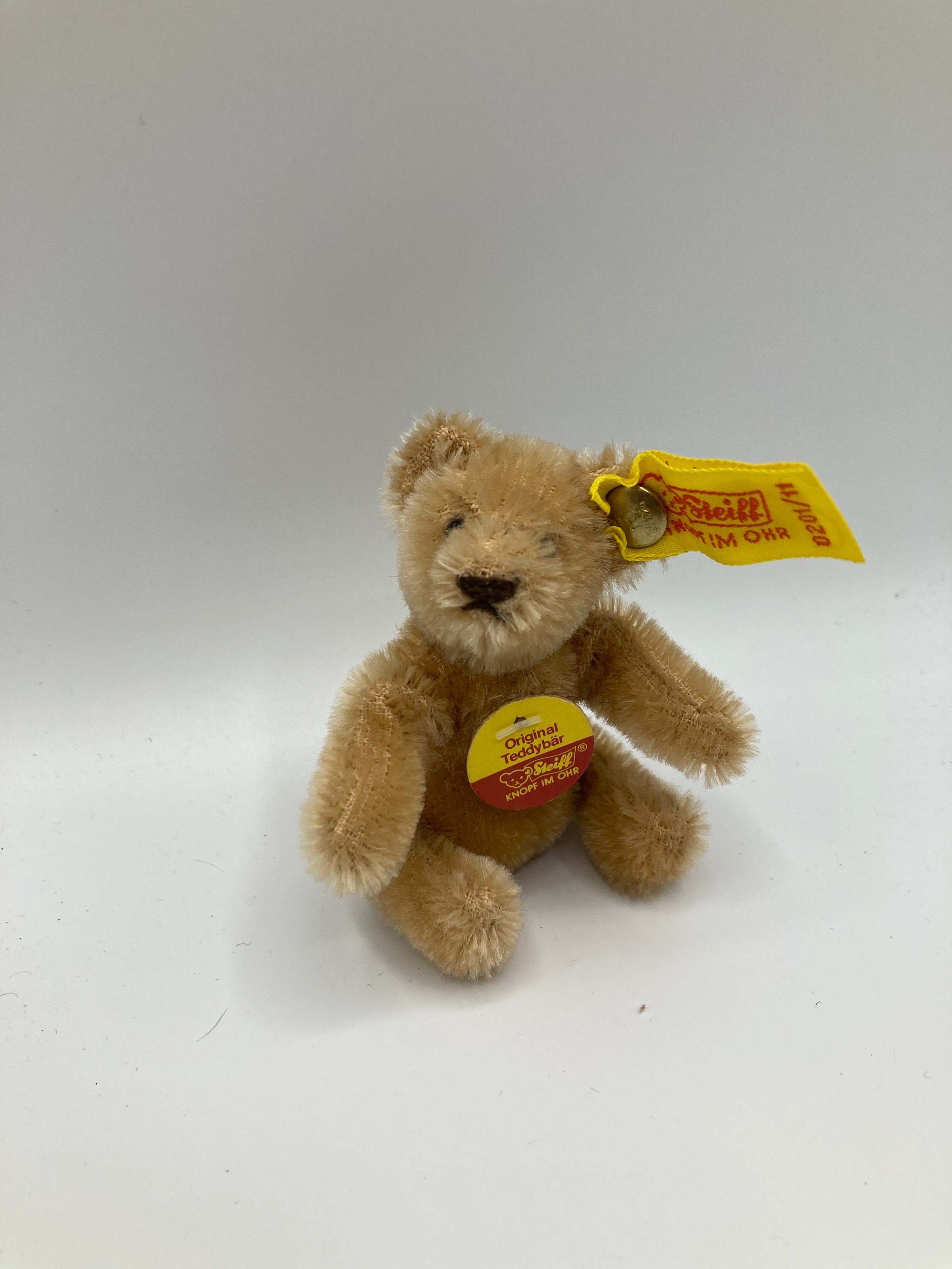 Steiff Smallest Midcentury Caramel Original Teddy Bear With ID