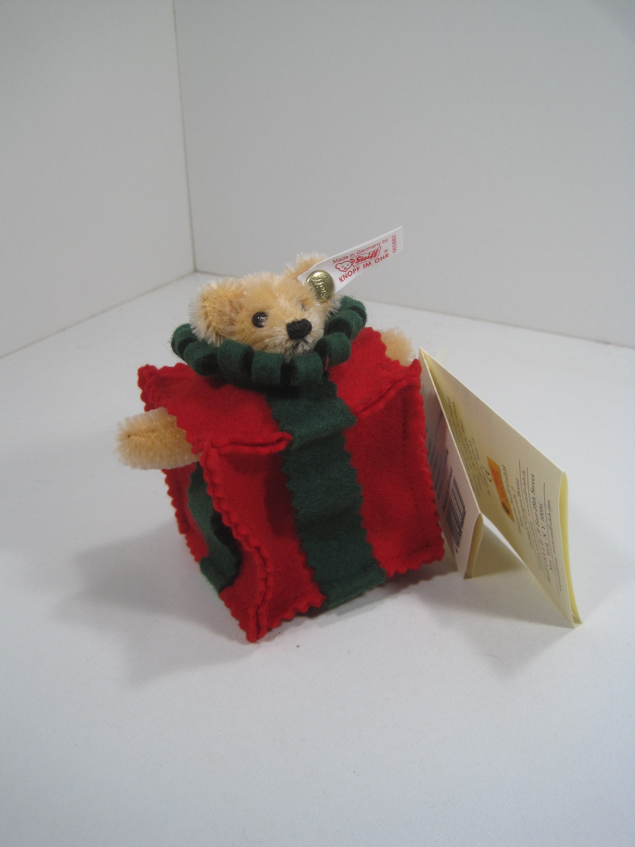 Steiff Teddy Bear All Wrapped Up Christmas Felt and Mohair Ornament With  All IDs